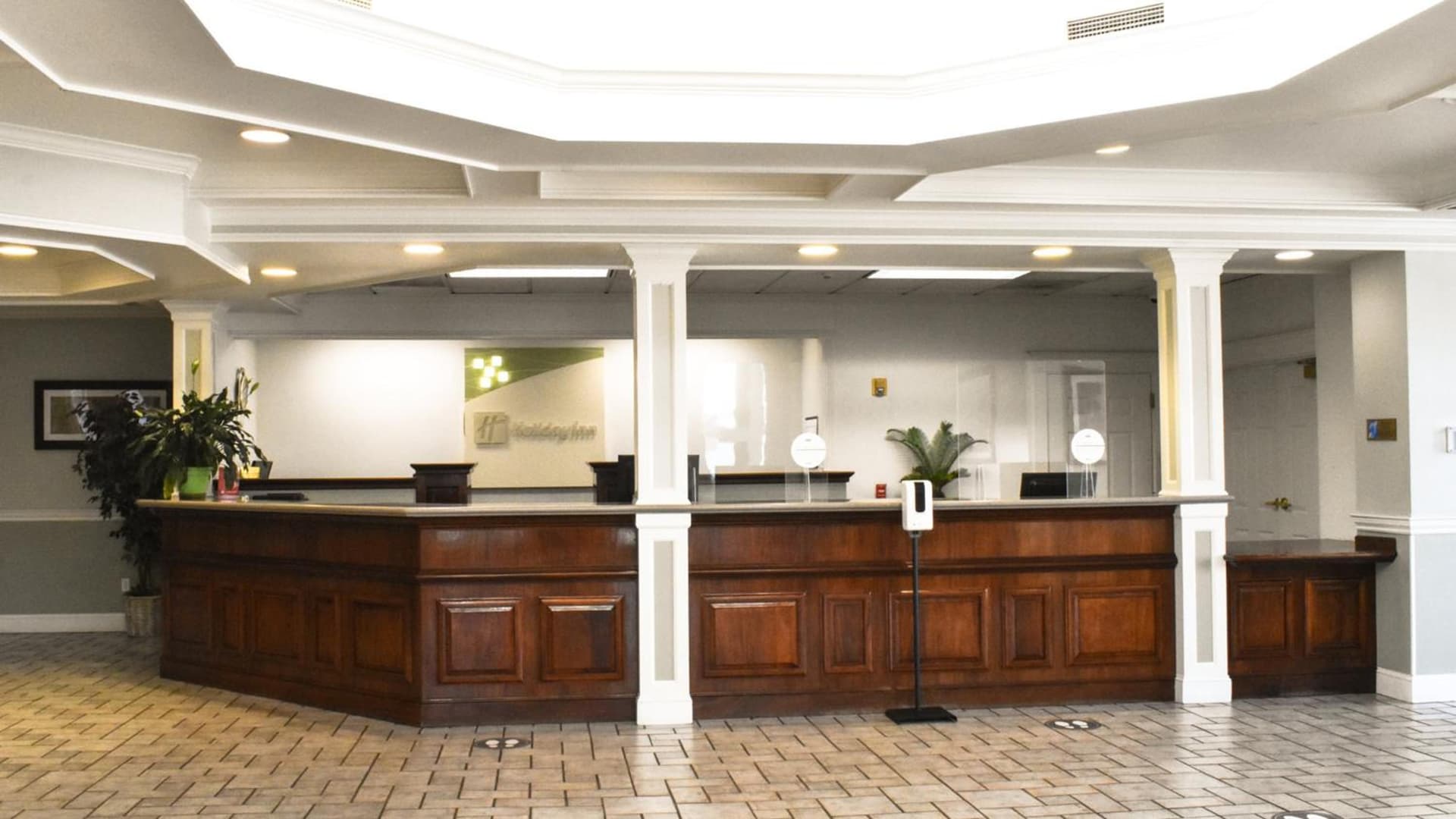 Holiday Inn Redding by IHG gallery photo in Redding, CA — image 45
