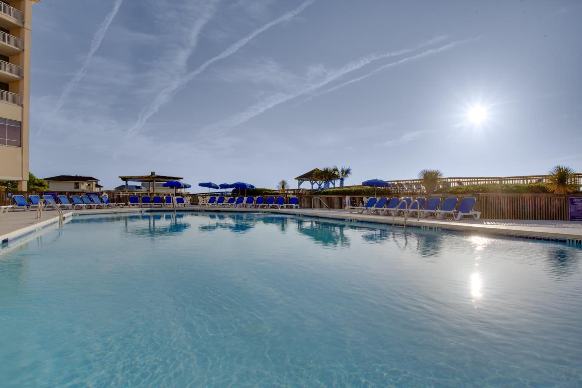 Holiday Inn Resort Lumina on Wrightsville Beach by IHG interior in Wrightsville Beach, NC — gallery photo 2