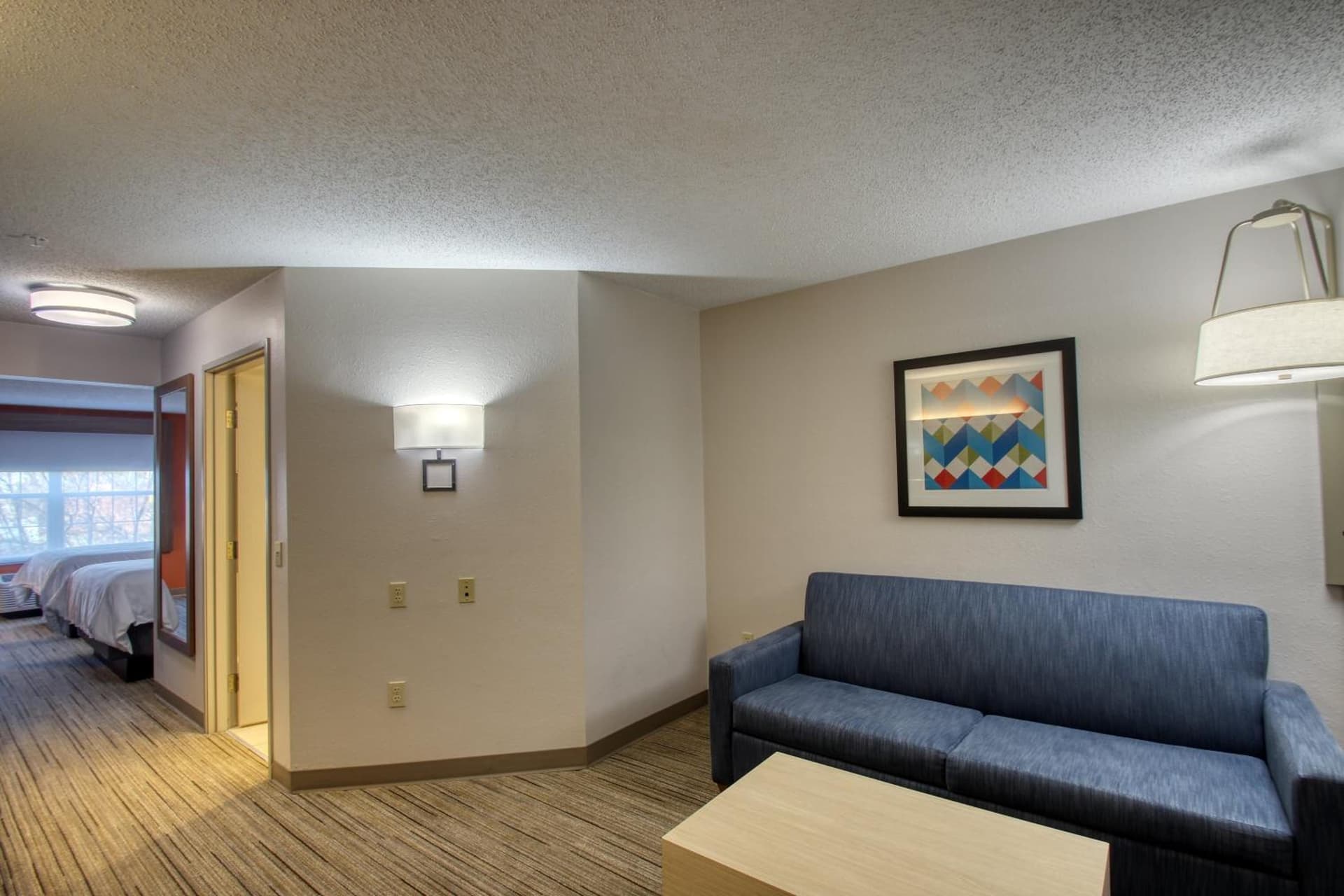Holiday Inn Express Hotel & Suites Oshkosh by IHG gallery photo in Oshkosh, WI — image 28
