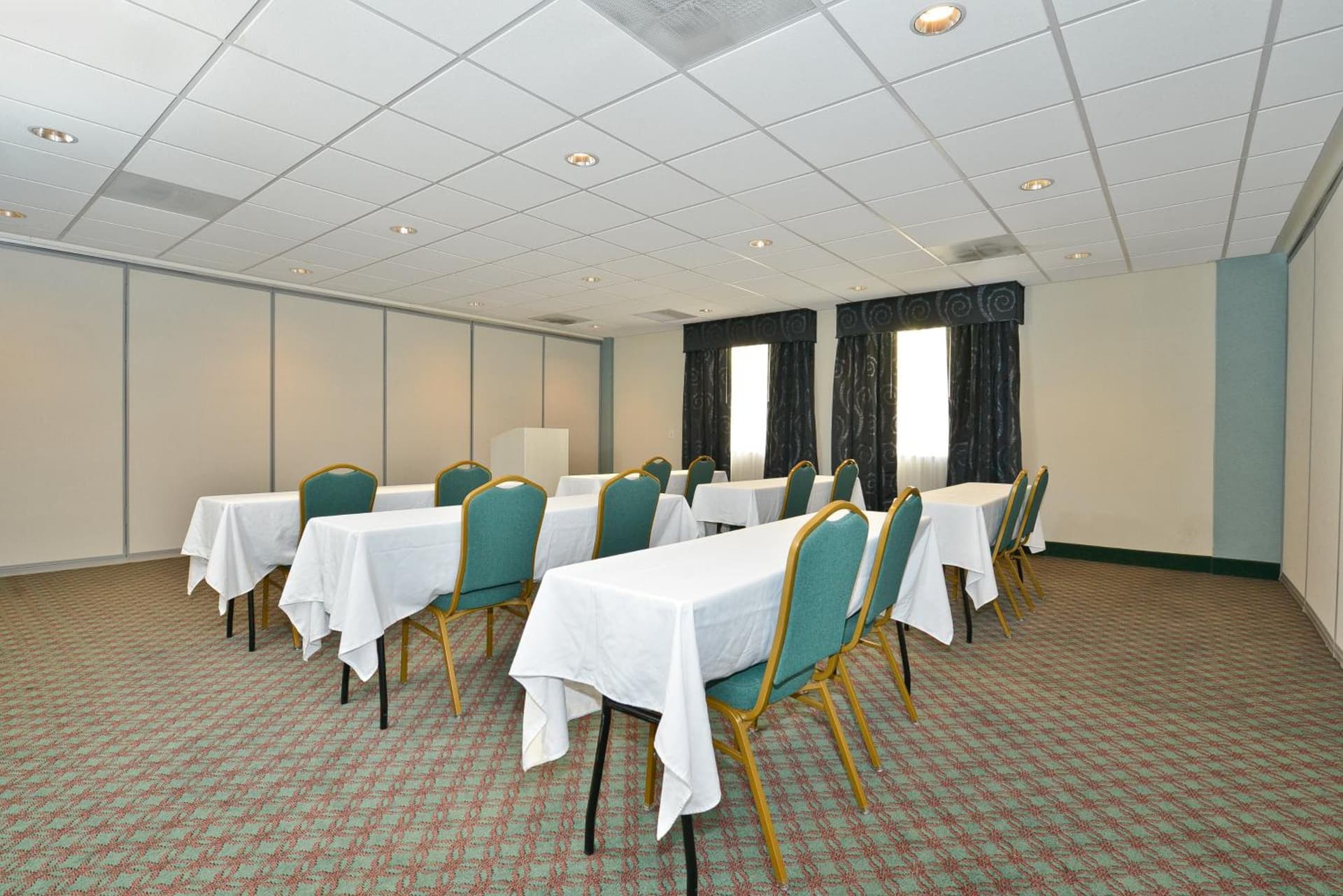 Holiday Inn Express & Suites Tacoma South - Lakewood by IHG gallery photo in Lakewood, WA — image 20
