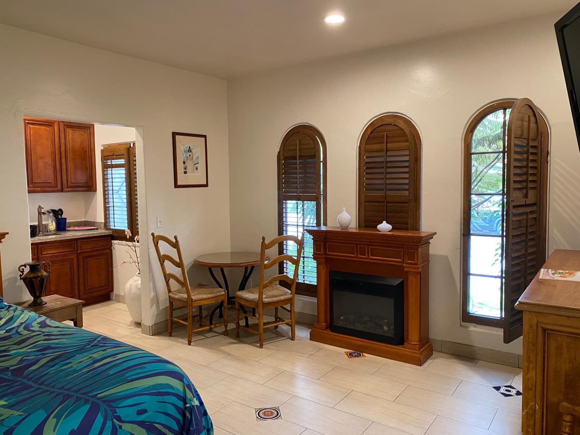 Villa Rosa Inn gallery photo in Santa Barbara, CA — image 126