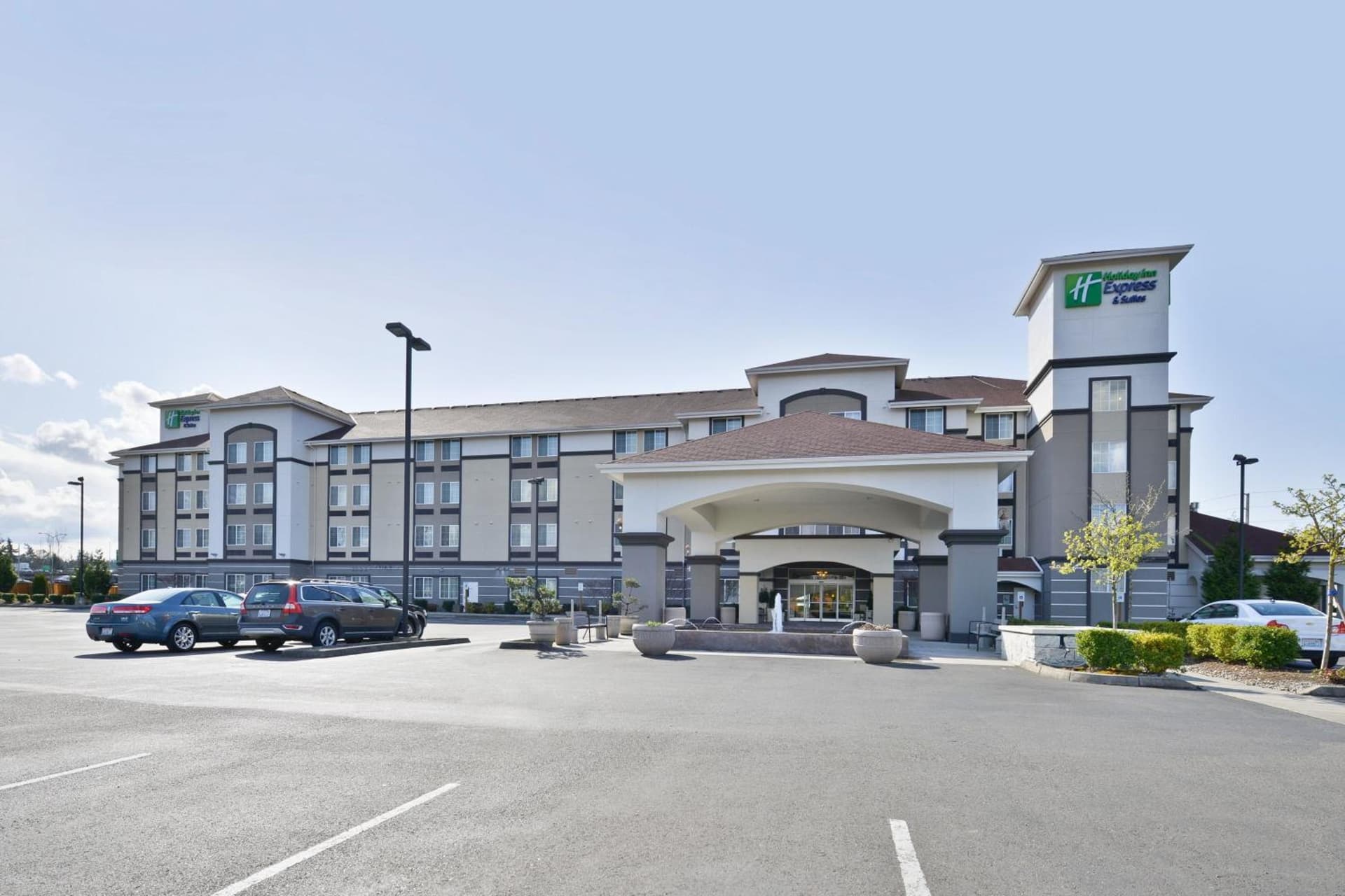 Holiday Inn Express & Suites Tacoma South - Lakewood by IHG featured exterior or lobby in Lakewood, WA — similar hotel