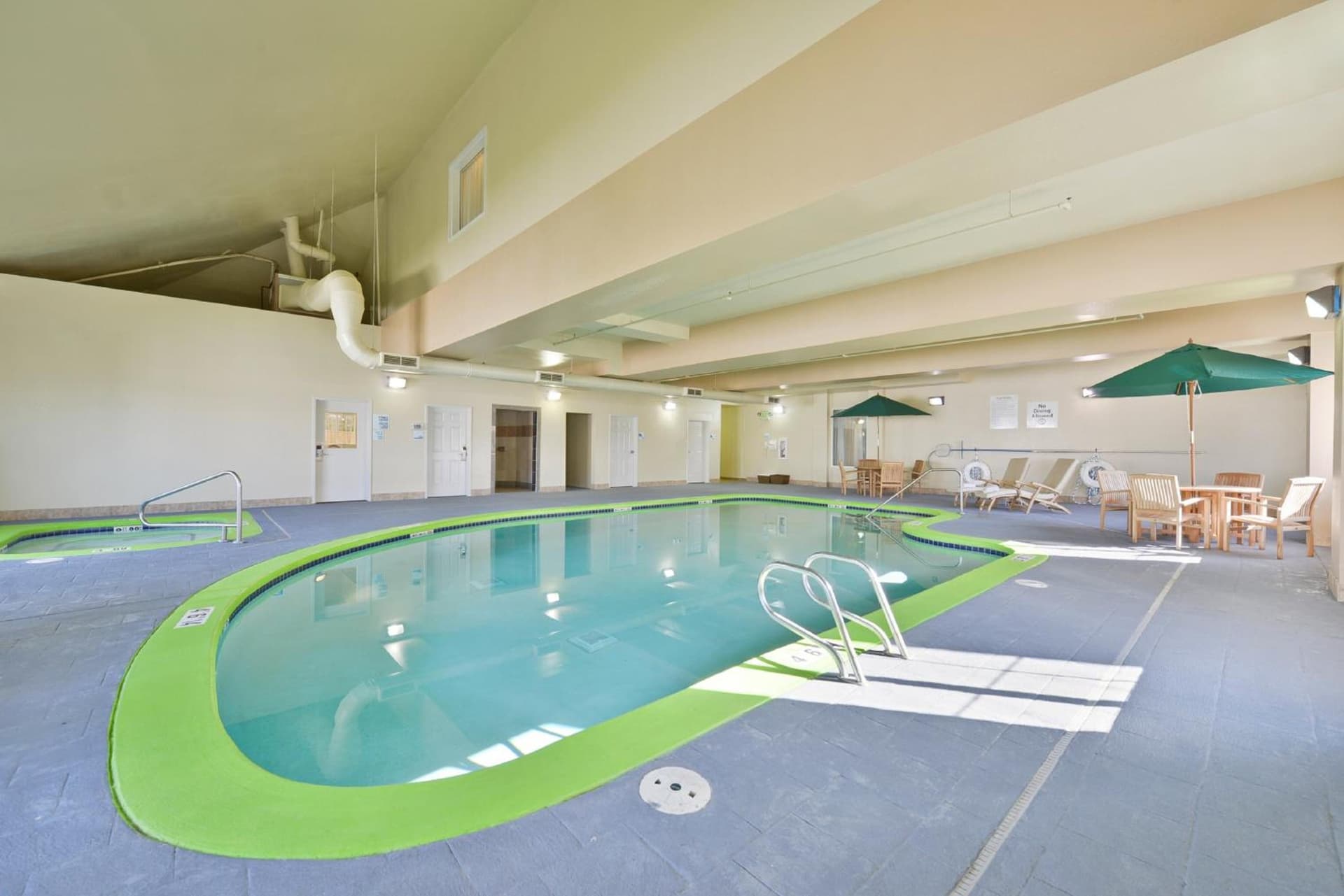 Holiday Inn Express & Suites Tacoma South - Lakewood by IHG gallery photo in Lakewood, WA — image 28