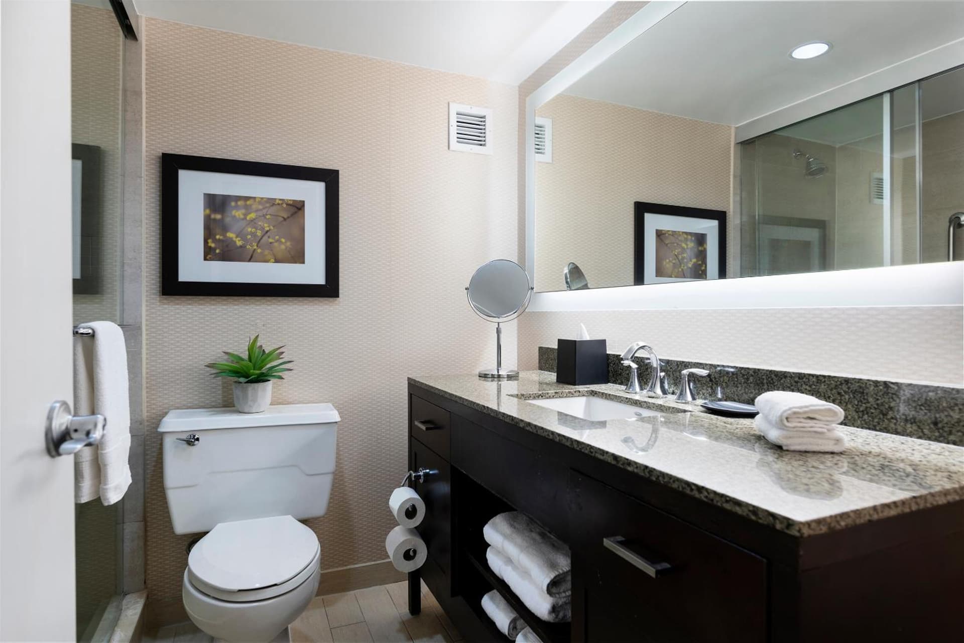 The Stamford Hotel property views in Stamford, CT — gallery photo 3