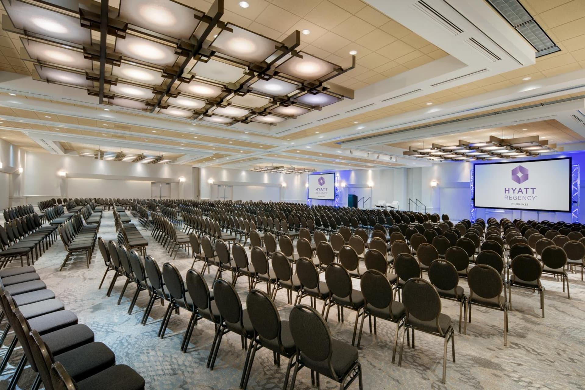 Hyatt Regency Milwaukee gallery photo in Milwaukee, WI — image 18