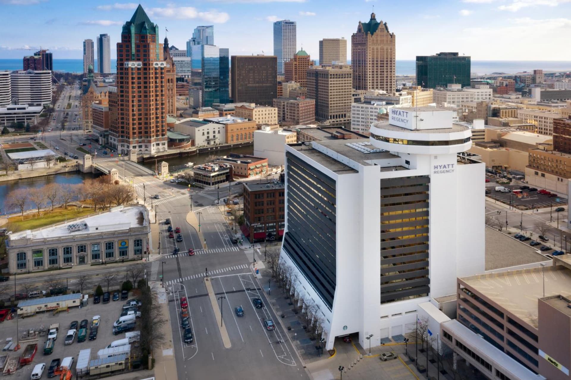 Hyatt Regency Milwaukee gallery photo in Milwaukee, WI — image 38
