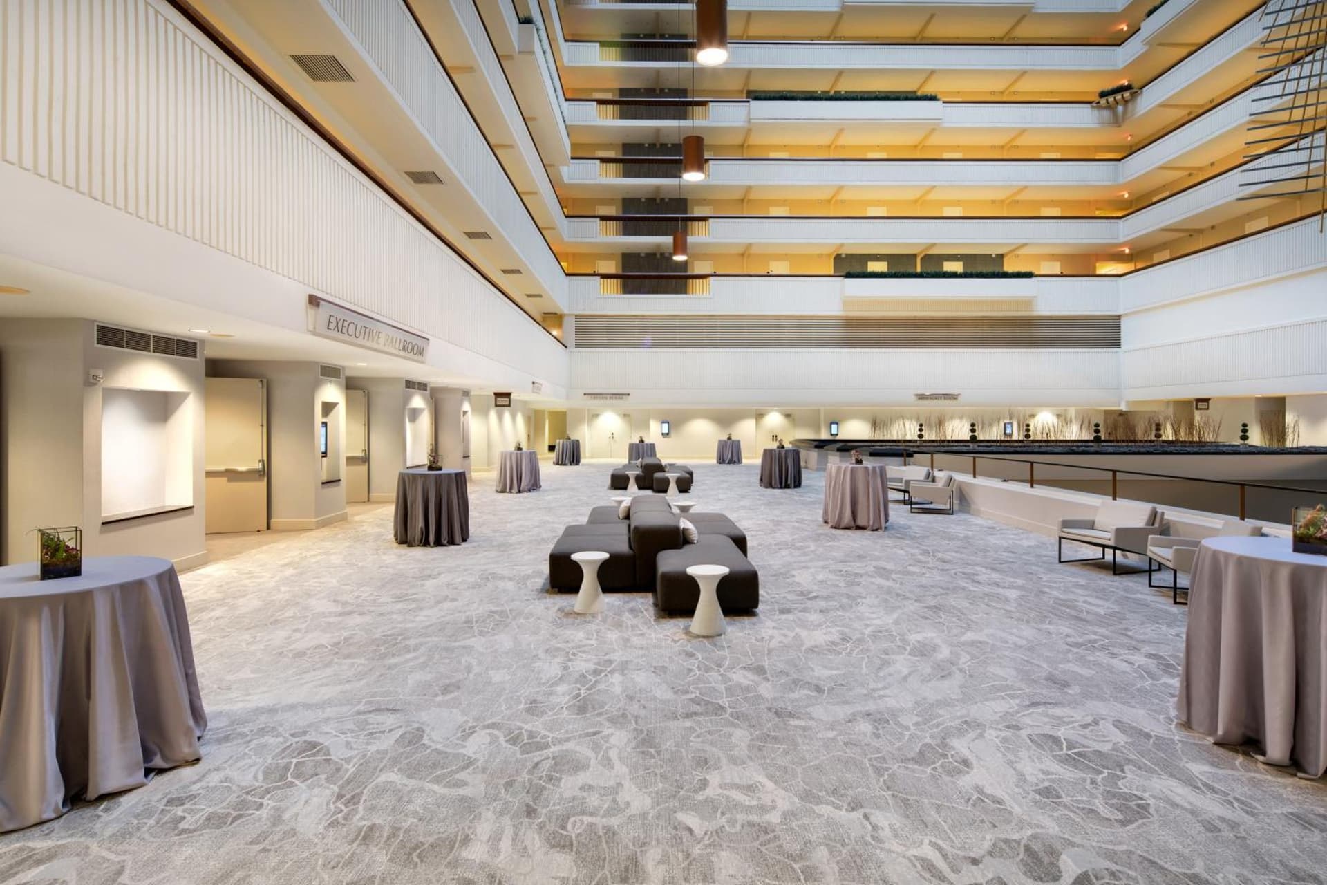 Hyatt Regency Milwaukee gallery photo in Milwaukee, WI — image 37
