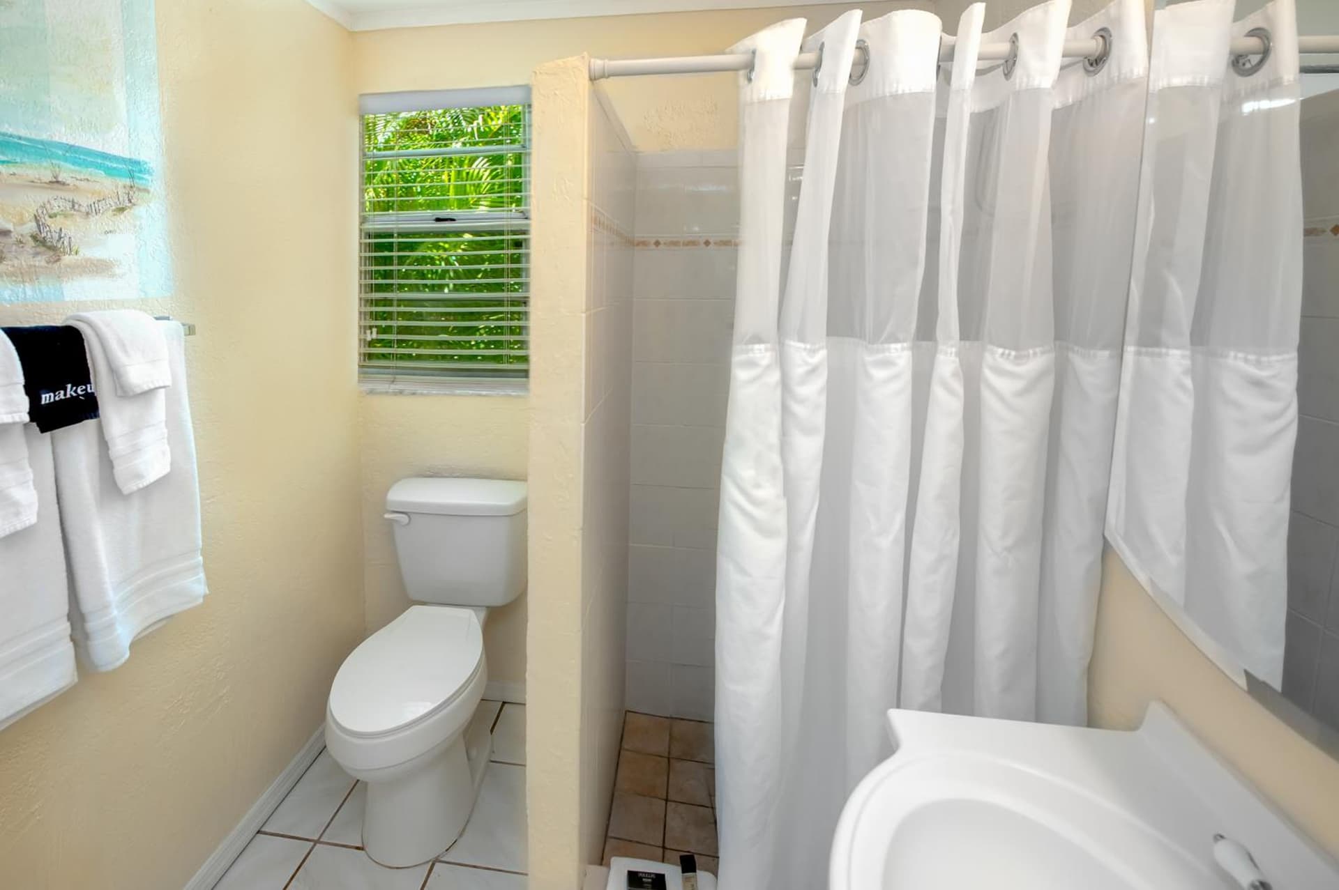 Cedar Cove Resort & Cottages gallery photo in Holmes Beach, FL — image 146