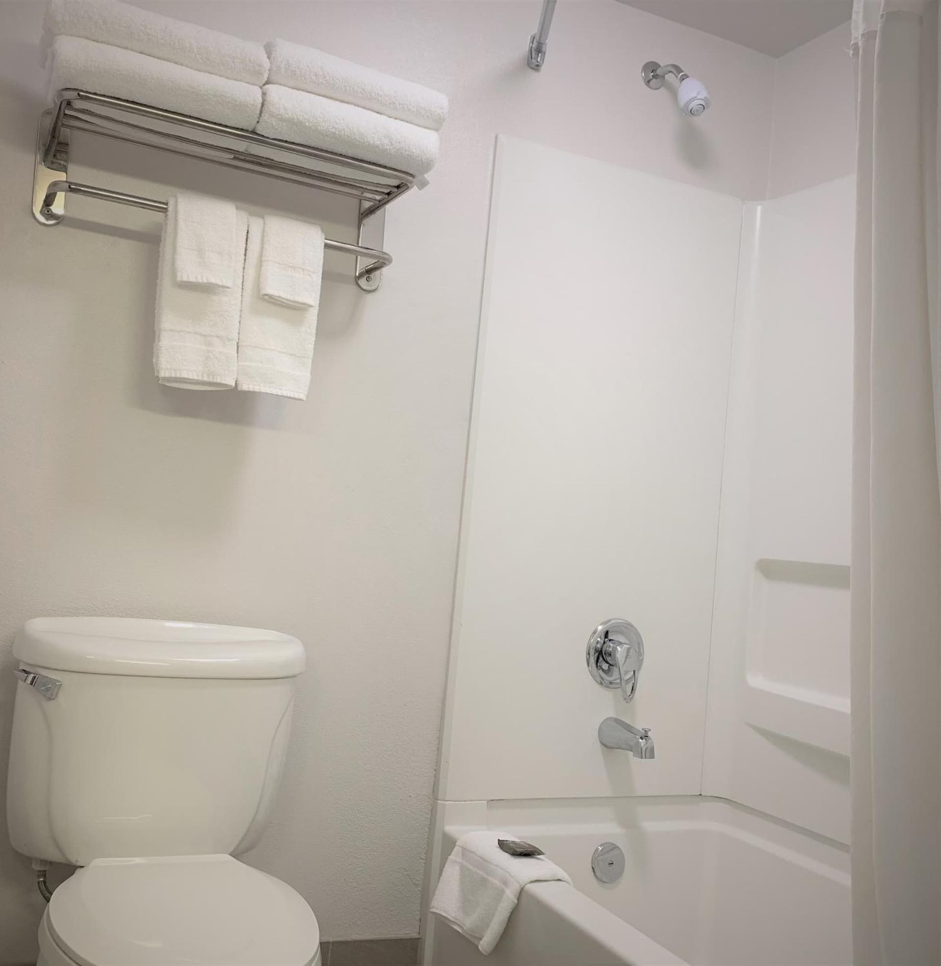 Country Inn & Suites by Radisson, Clarksville, TN gallery photo in Clarksville, TN — image 17
