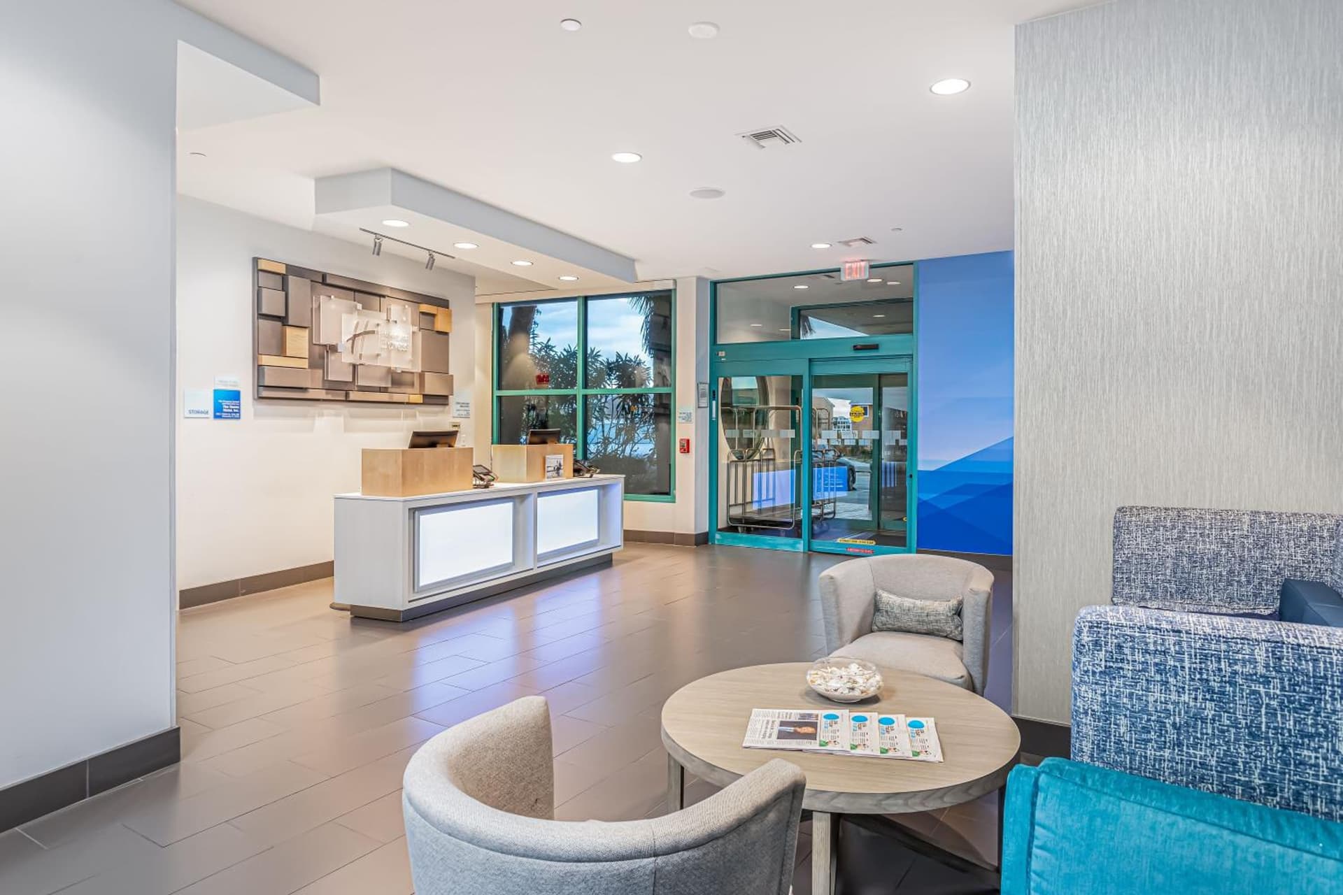 Holiday Inn Express Pensacola Beach by IHG gallery photo in Pensacola Beach, FL — image 87