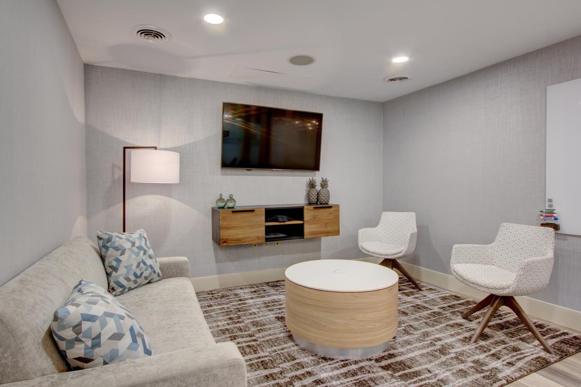 Crowne Plaza Charleston by IHG gallery photo in Charleston, SC — image 40