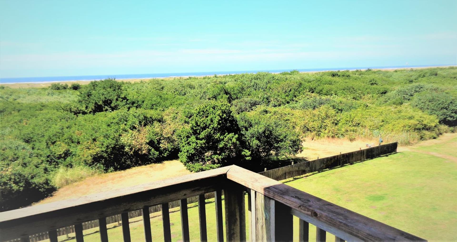 The Polynesian Resort interior in Ocean Shores, WA — gallery photo 2