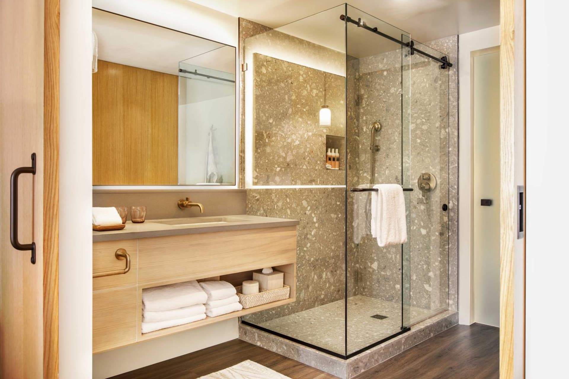 Mission Pacific Beach Resort, part of JdV by Hyatt gallery photo in Oceanside, CA — image 44