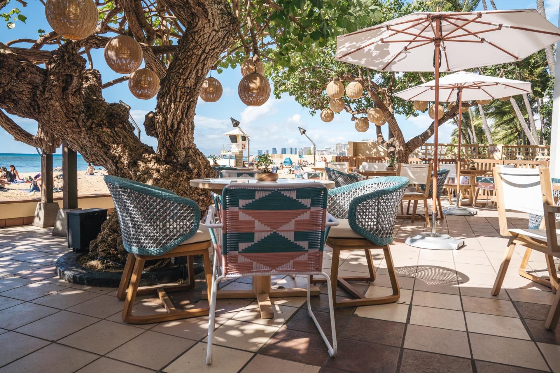 Kaimana Beach Hotel gallery photo in Honolulu, HI — image 33