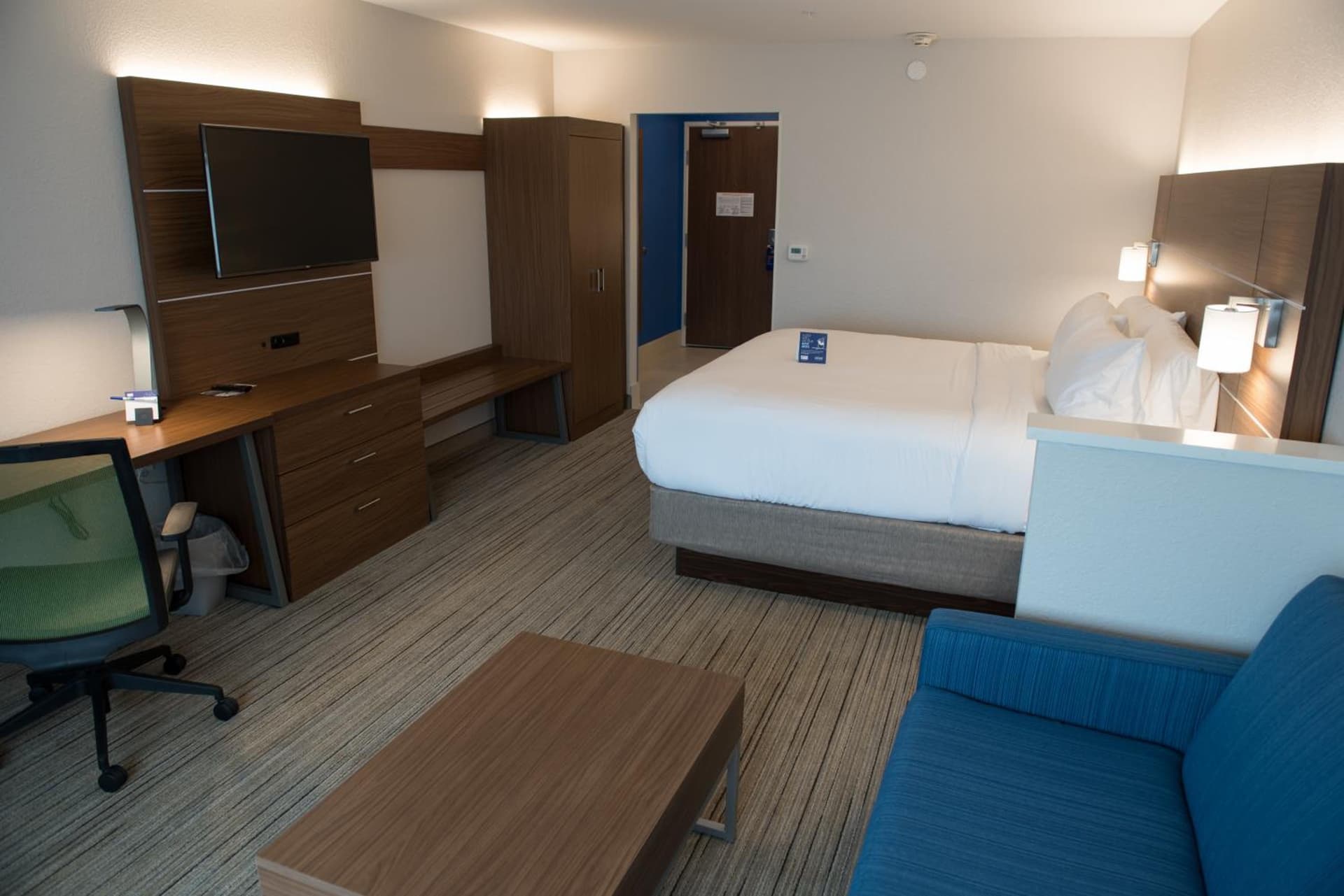Holiday Inn Express & Suites Dayton North - Vandalia by IHG gallery photo in Dayton, OH — image 16