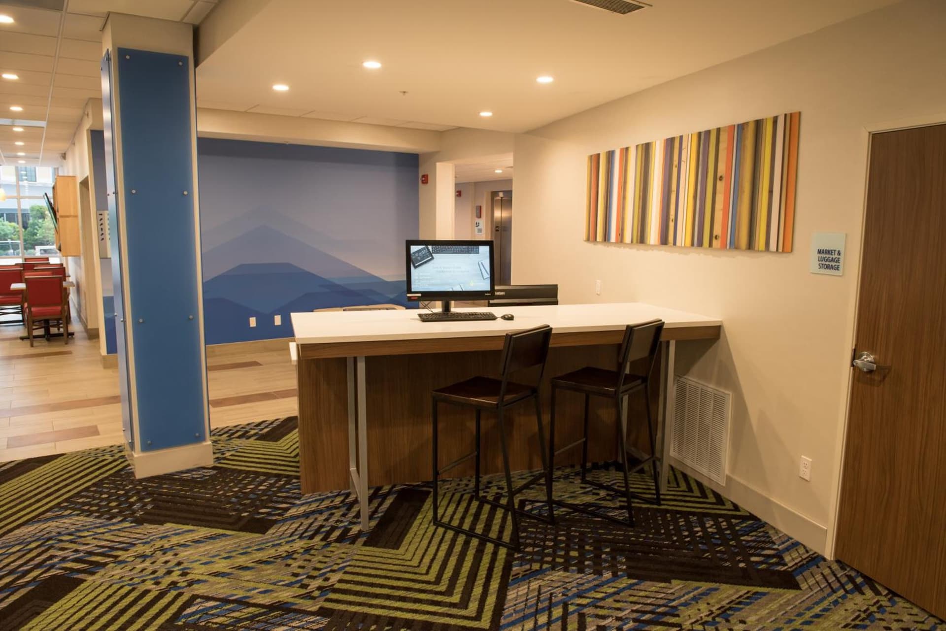 Holiday Inn Express & Suites Dayton North - Vandalia by IHG gallery photo in Dayton, OH — image 12