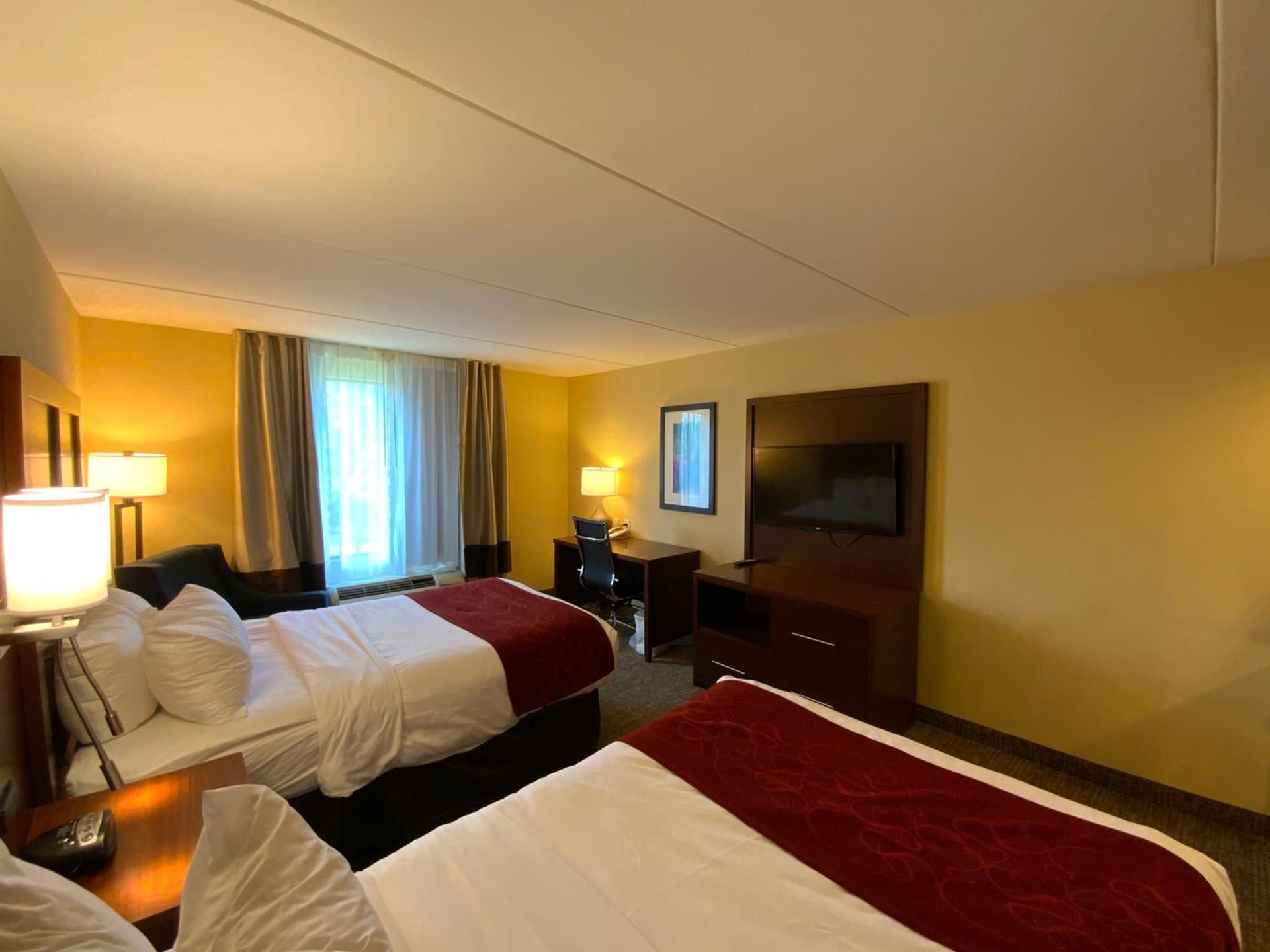 Comfort Suites Fredericksburg North gallery photo in Fredericksburg, VA — image 42