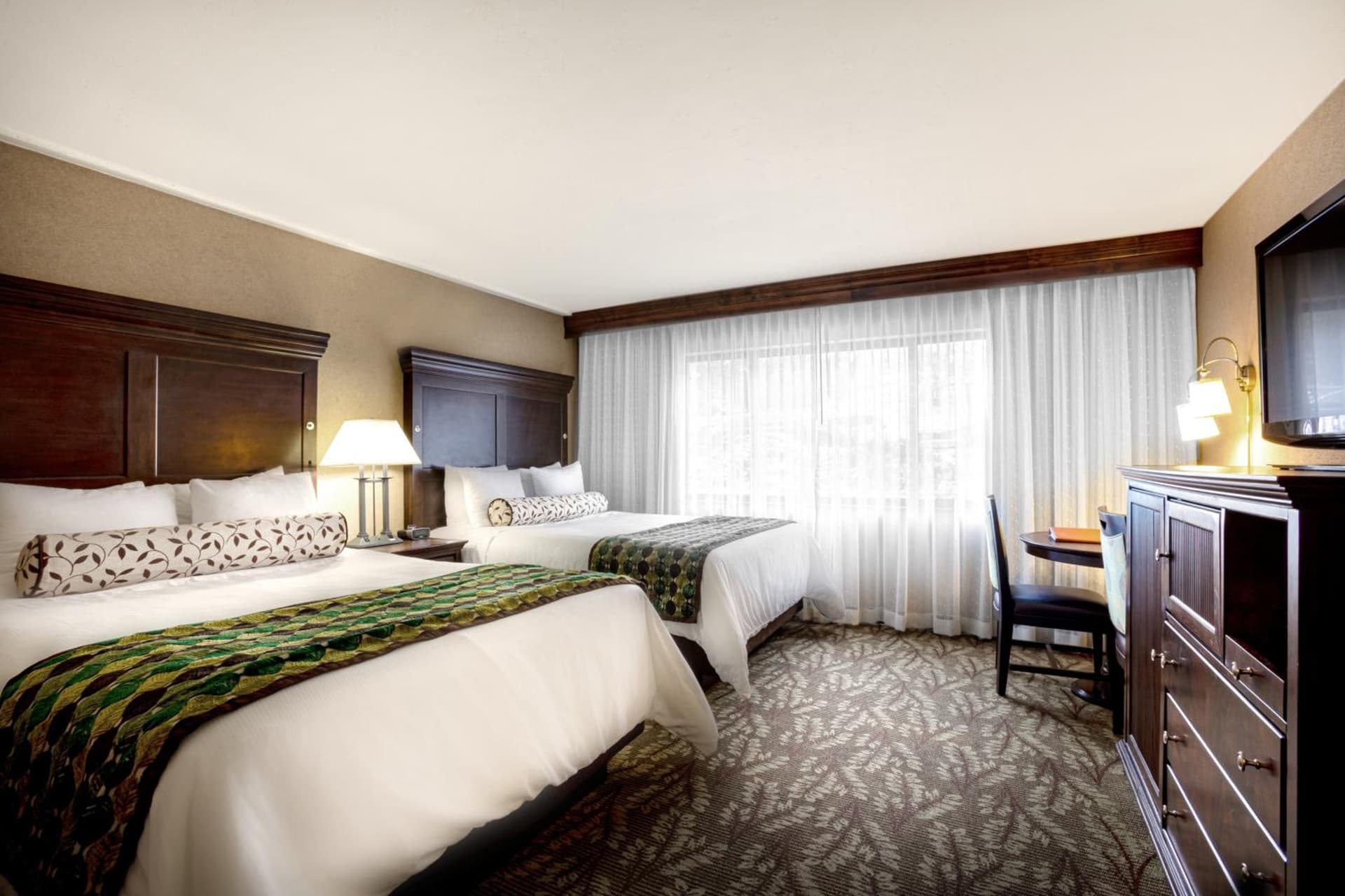 Glenwood Hot Springs Resort interior in Glenwood Springs, CO — gallery photo 2