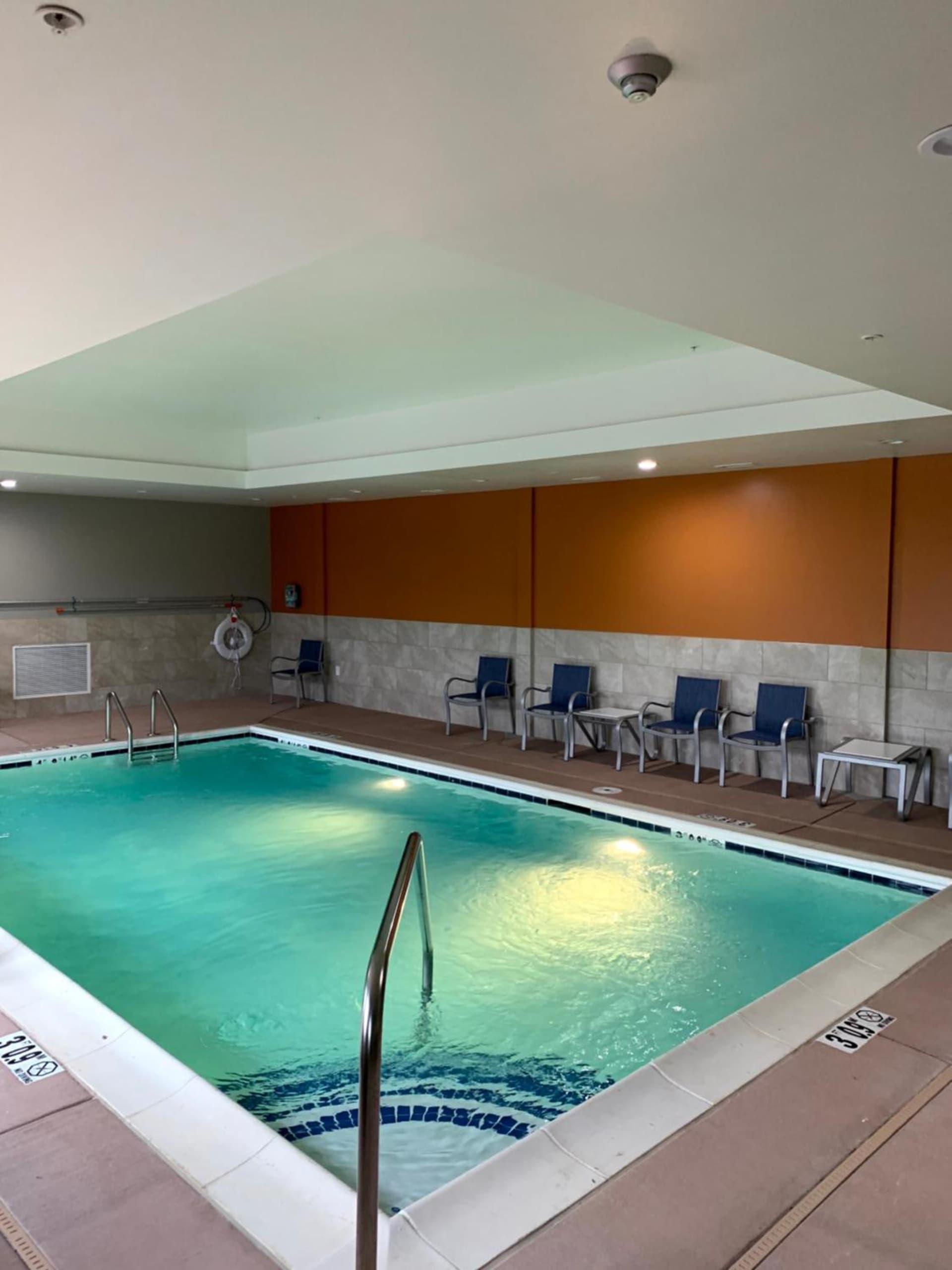 La Quinta Inn & Suites by Wyndham Louisville NE - Old Henry Rd property views in Louisville, KY — gallery photo 3