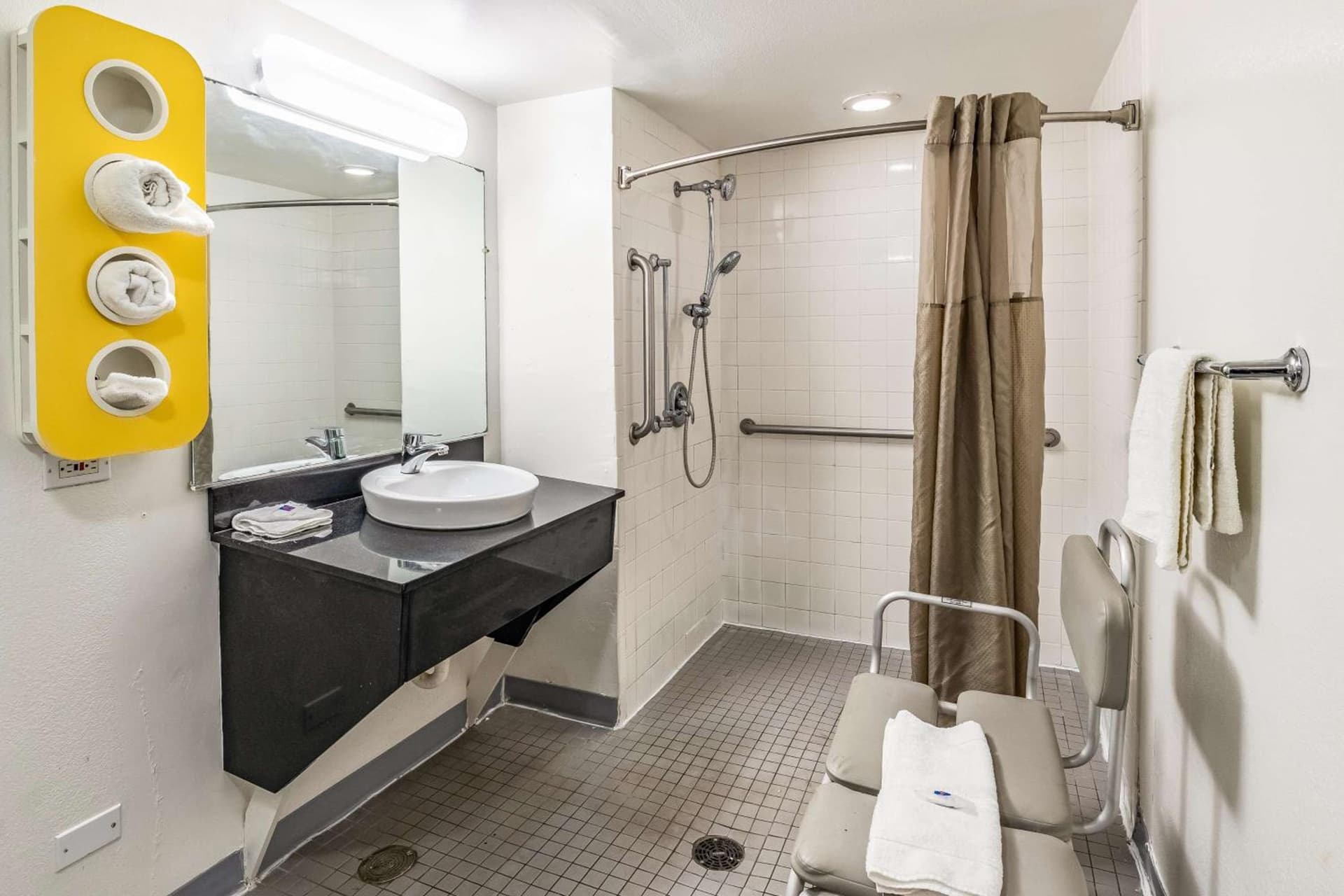 Motel 6-Joliet, IL - I-80 gallery photo in Joliet, IL — image 17