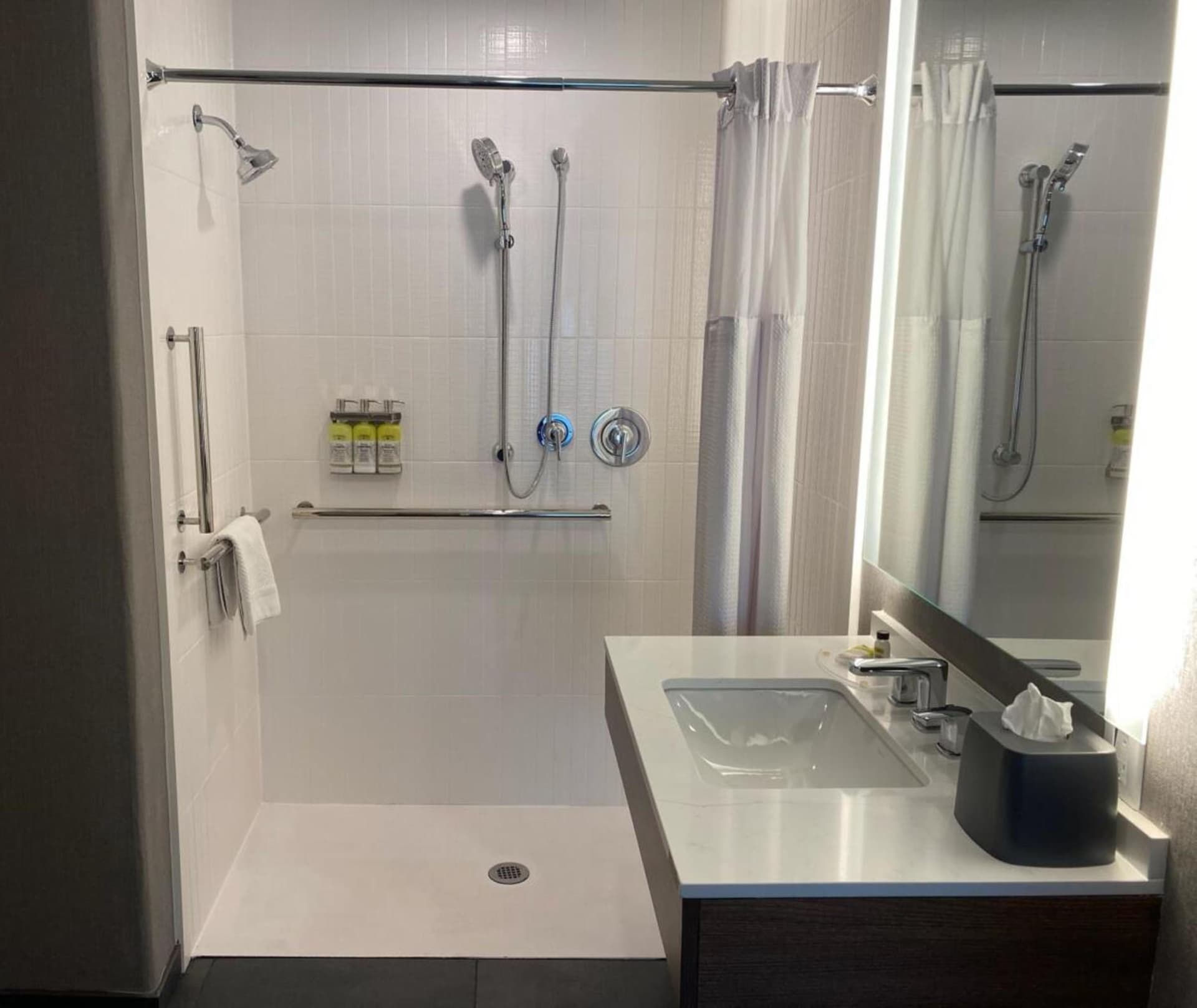 Staybridge Suites Phoenix Glendale Sports Dist by IHG gallery photo in Glendale, AZ — image 53