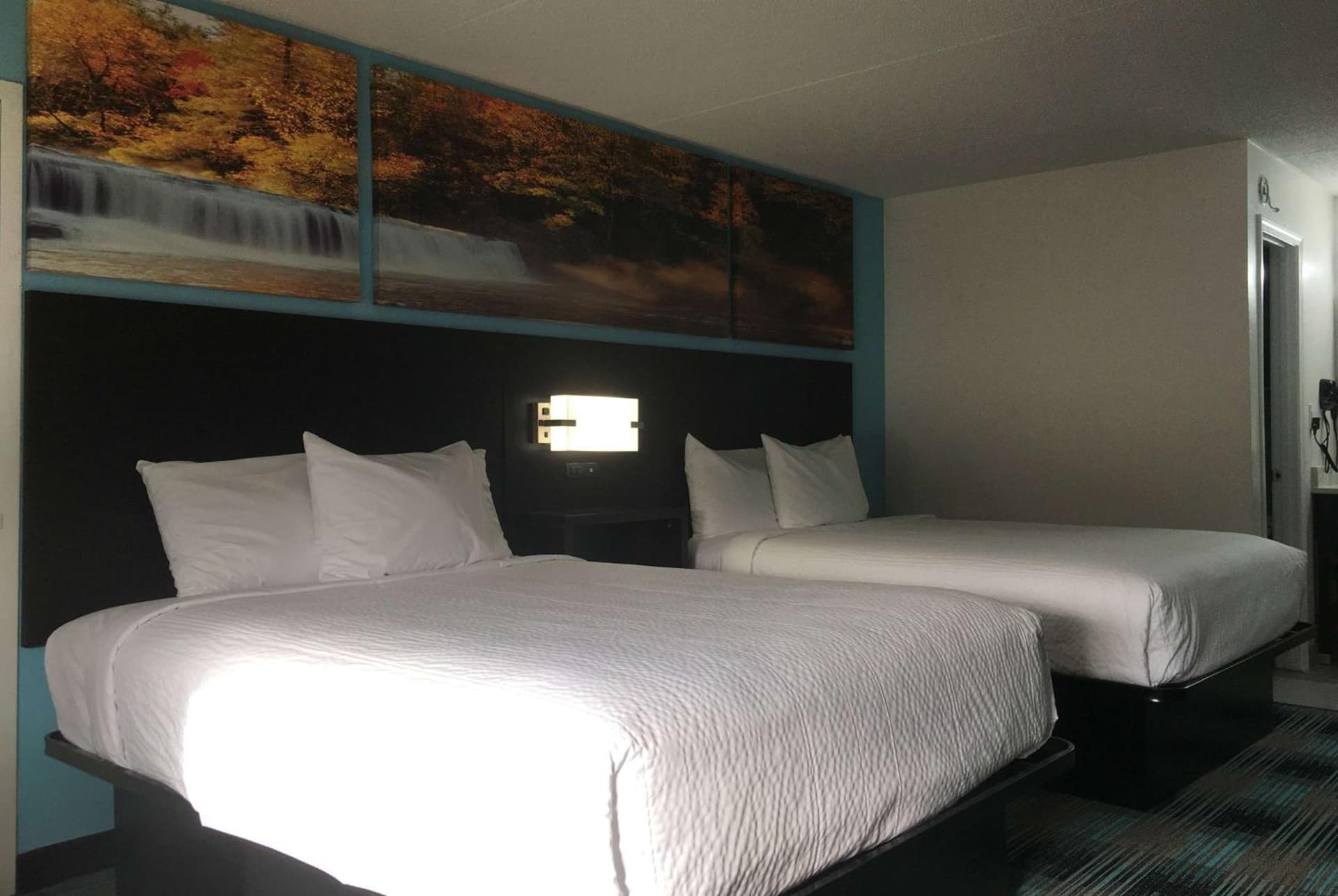 Days Inn by Wyndham Calhoun GA I-75 and US-41 property views in Calhoun, GA — gallery photo 3
