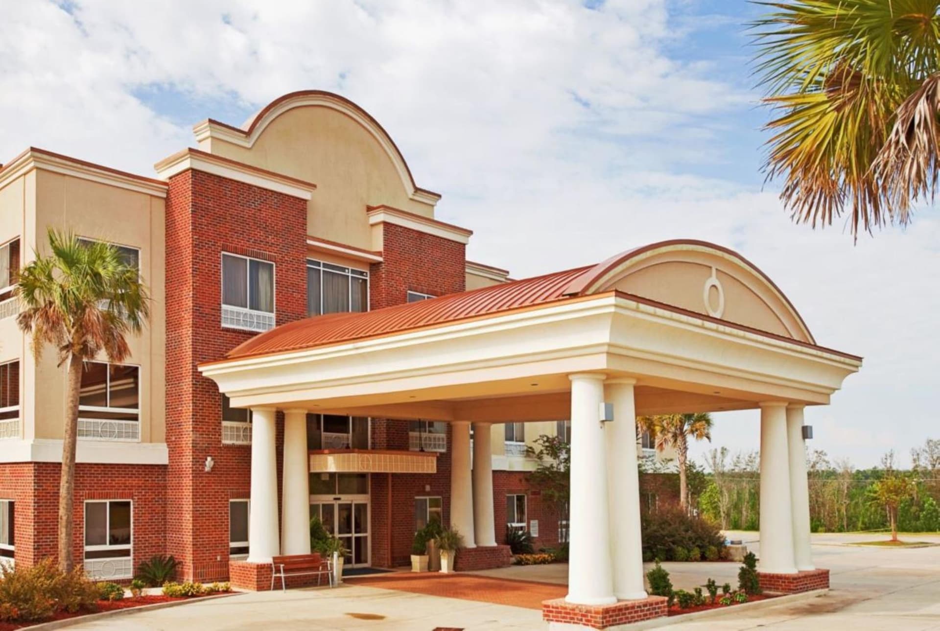 Holiday Inn Lucedale by IHG — hotel in Lucedale, Mississippi