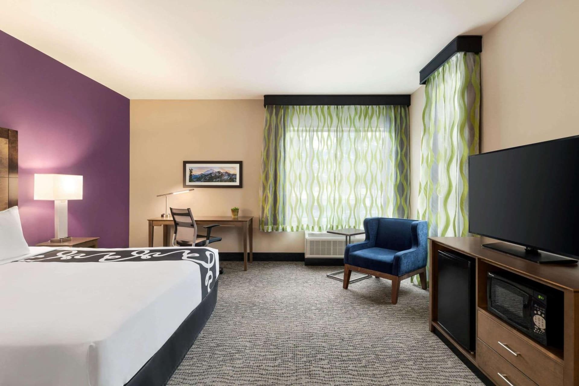 La Quinta Inn & Suites by Wyndham Burlington gallery photo in Burlington, WA — image 22