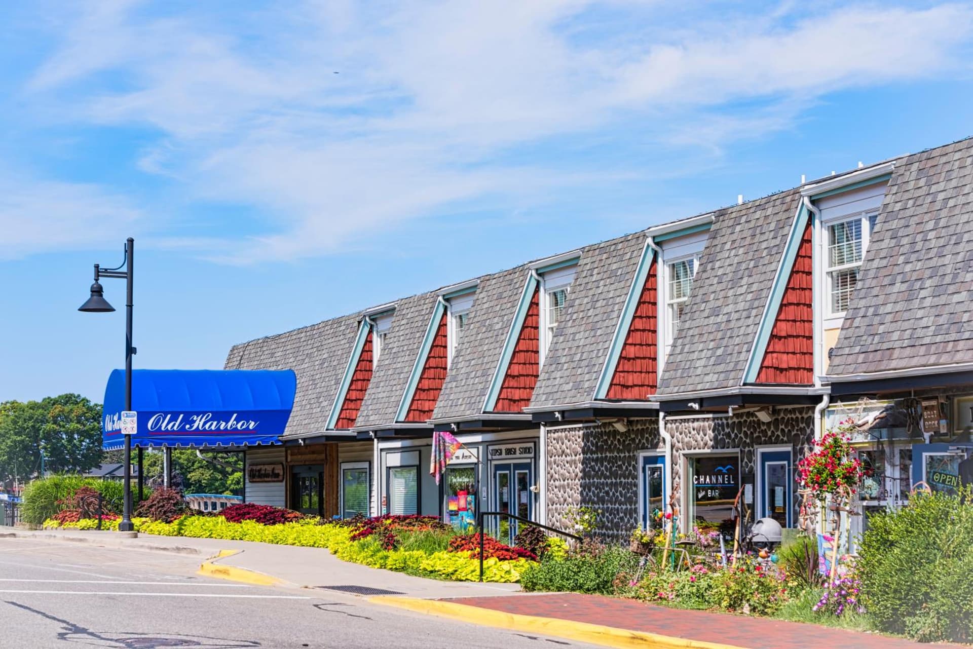 Old Harbor Inn — hotel in South Haven, Michigan