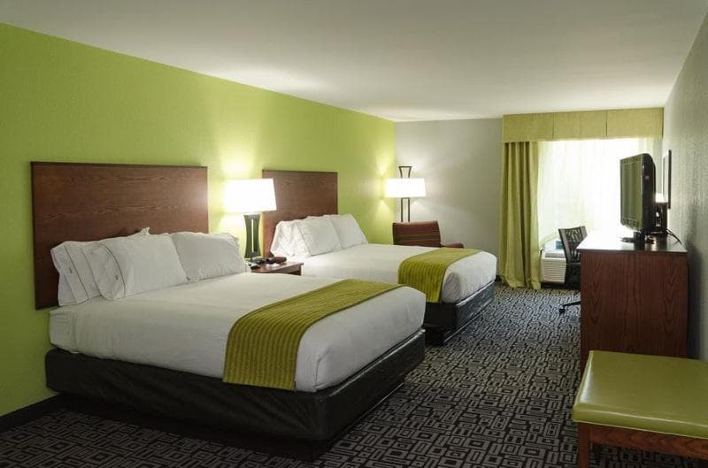 Holiday Inn Express Hickory - Hickory Mart by IHG gallery photo in Hickory, NC — image 16
