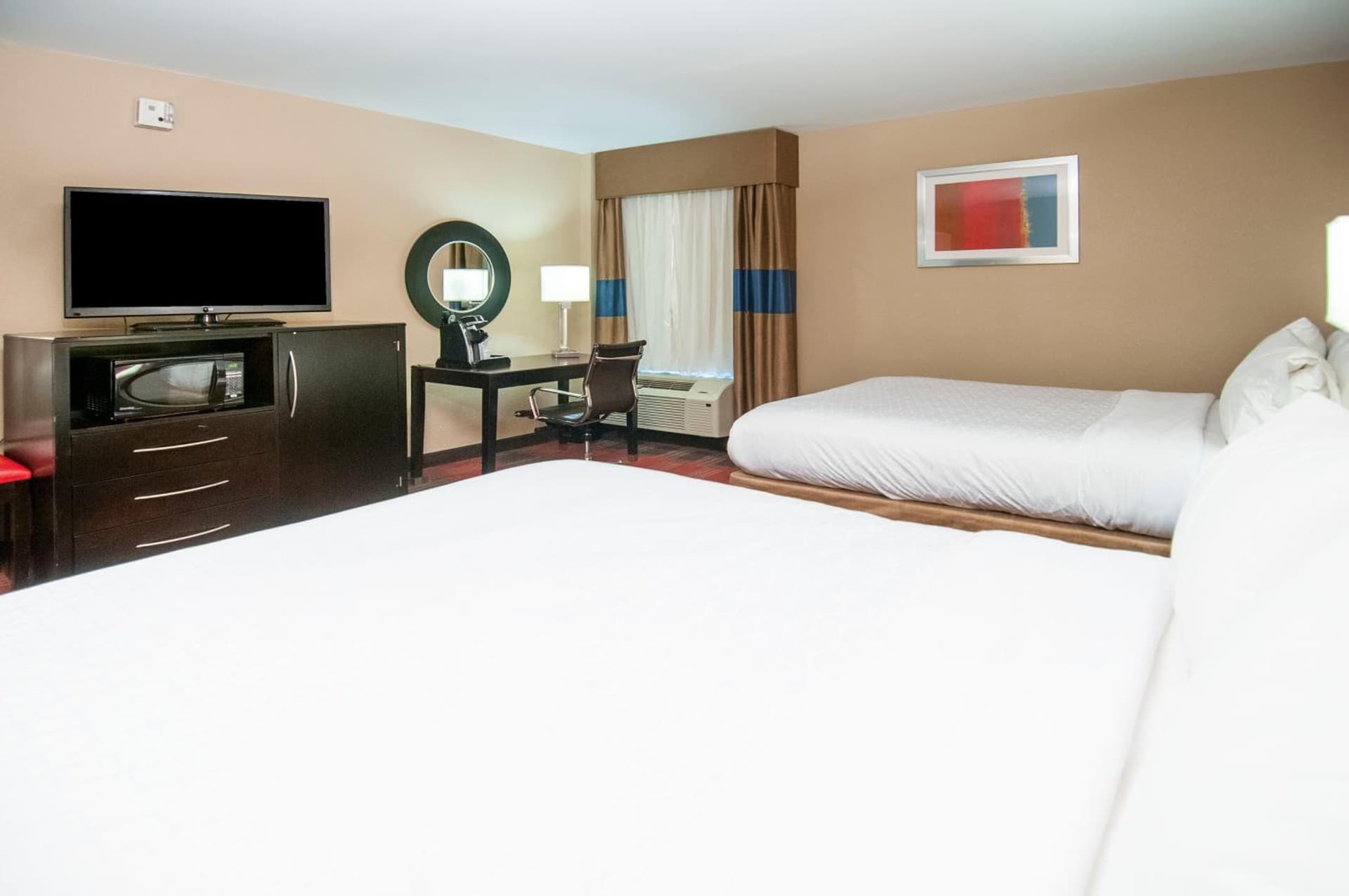 Holiday Inn Express & Suites Jackson Downtown - Coliseum by IHG gallery photo in Jackson, MS — image 41