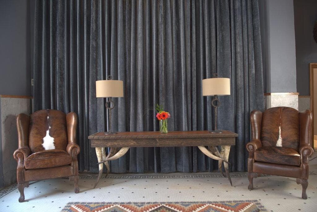 Frontier Hotel Pawhuska featured exterior or lobby in Pawhuska, OK — similar hotel