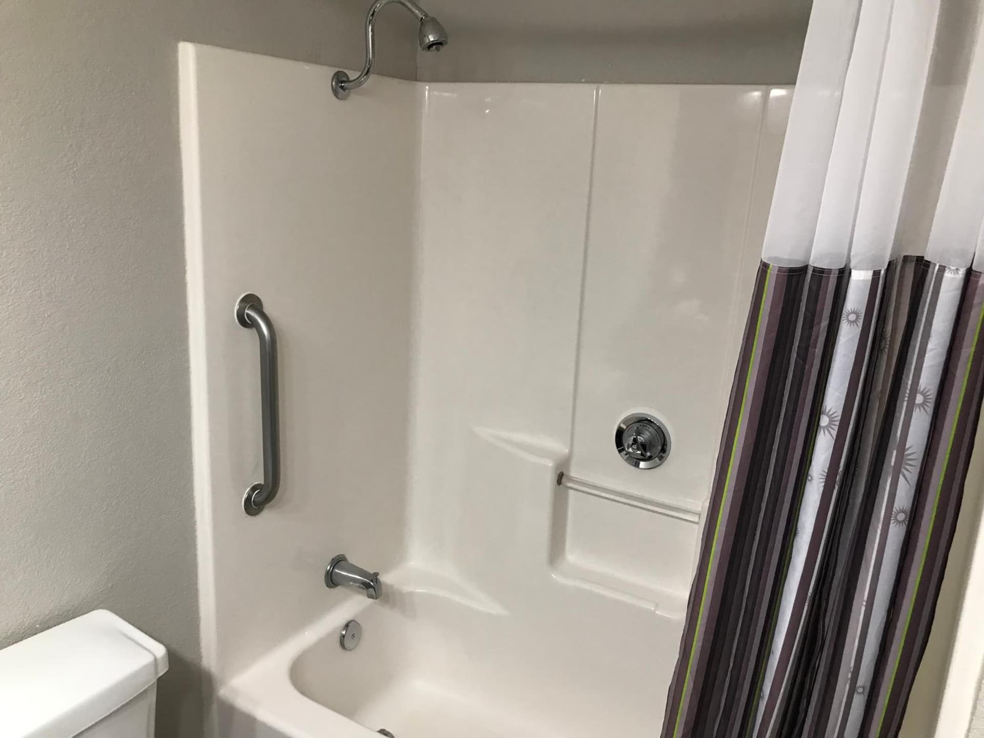 La Quinta by Wyndham Orlando Universal area - Free Shuttle to Universal gallery photo in Orlando, FL — image 37