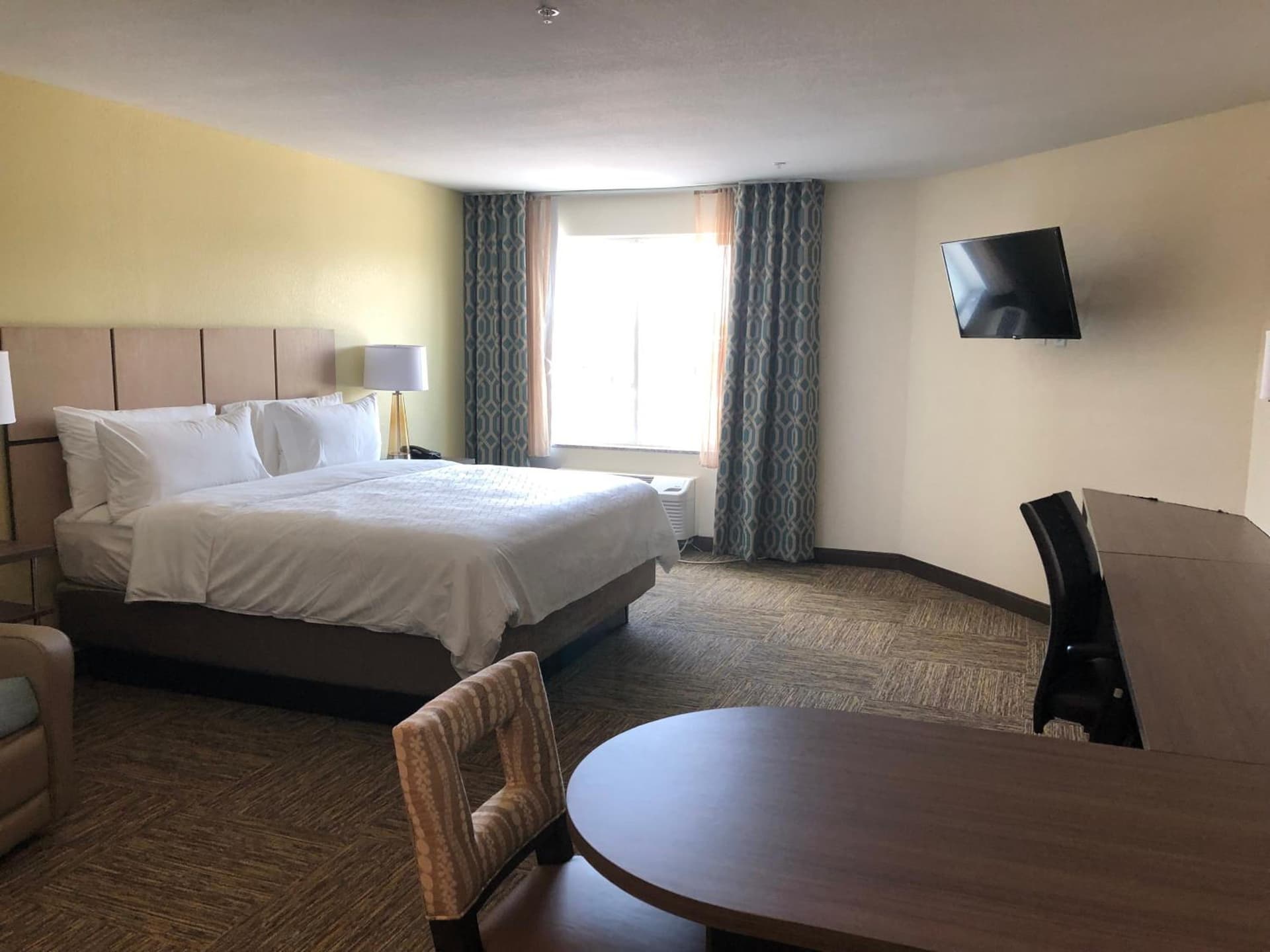 Candlewood Suites - Panama City Beach Pier Park by IHG gallery photo in Panama City Beach, FL — image 54