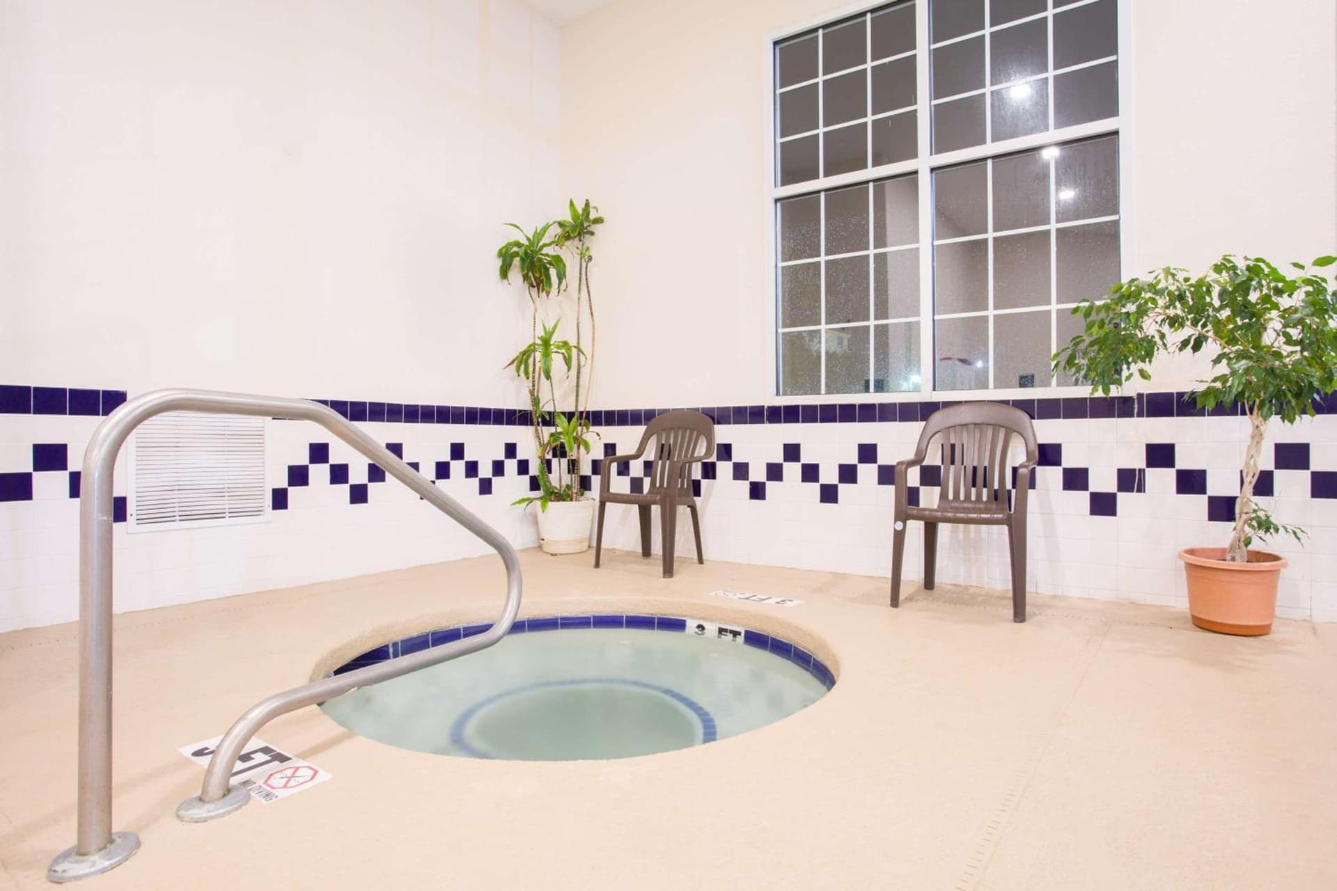 SureStay Hotel by Best Western North Myrtle Beach gallery photo in Myrtle Beach, SC — image 13