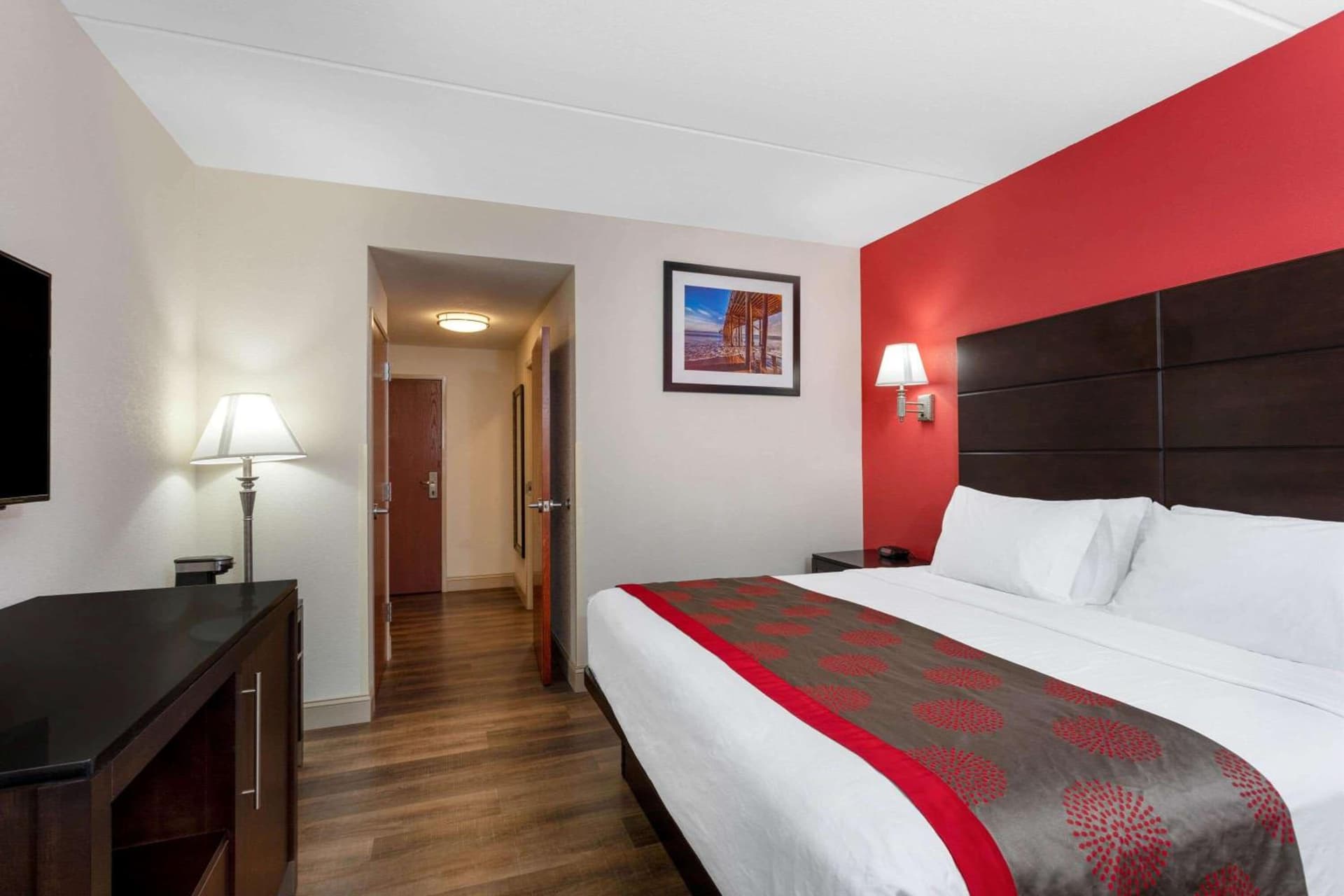 Ramada by Wyndham Panama City gallery photo in Panama City, FL — image 22