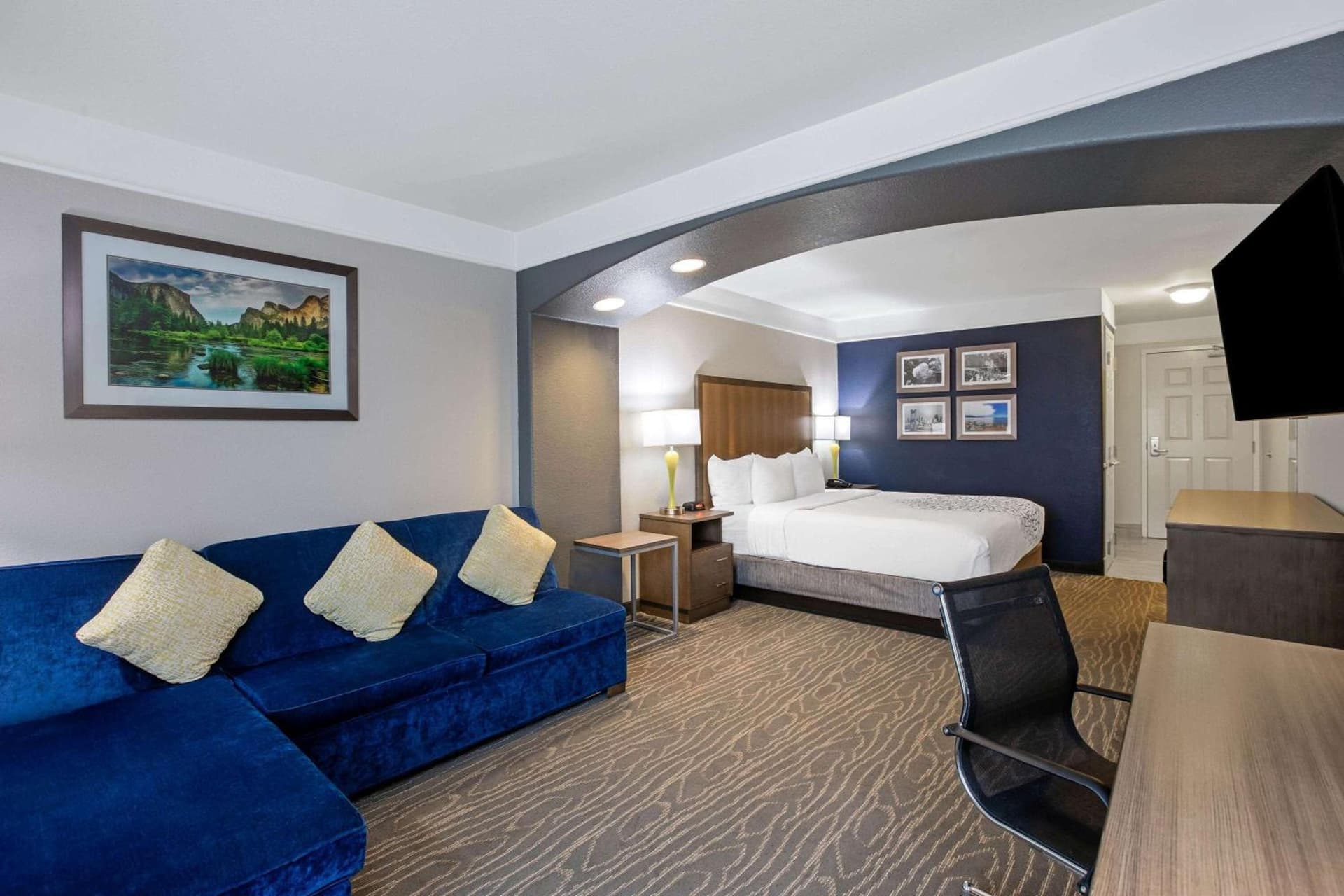 La Quinta by Wyndham Manteca - Ripon gallery photo in Ripon, CA — image 12