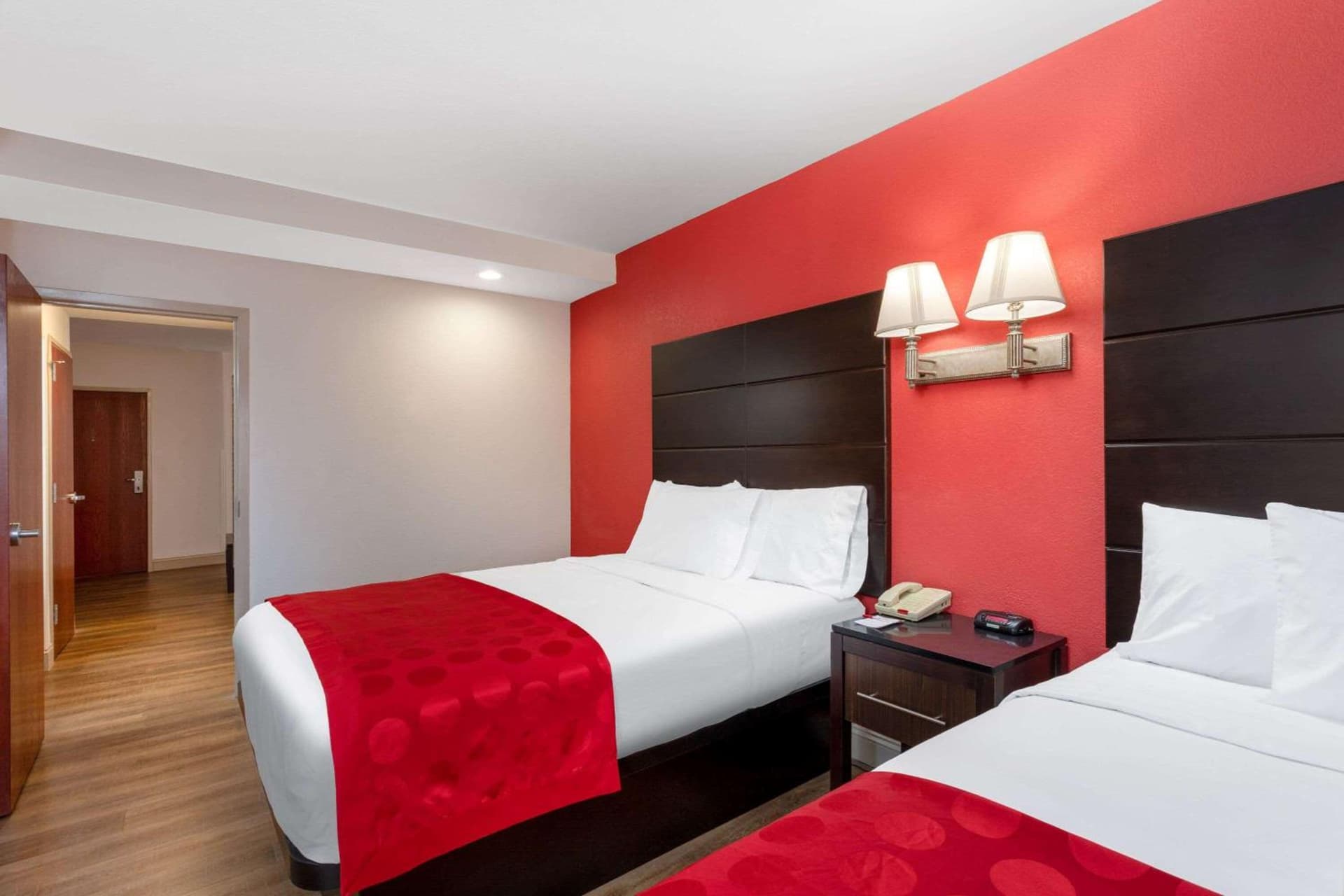 Ramada by Wyndham Panama City gallery photo in Panama City, FL — image 29