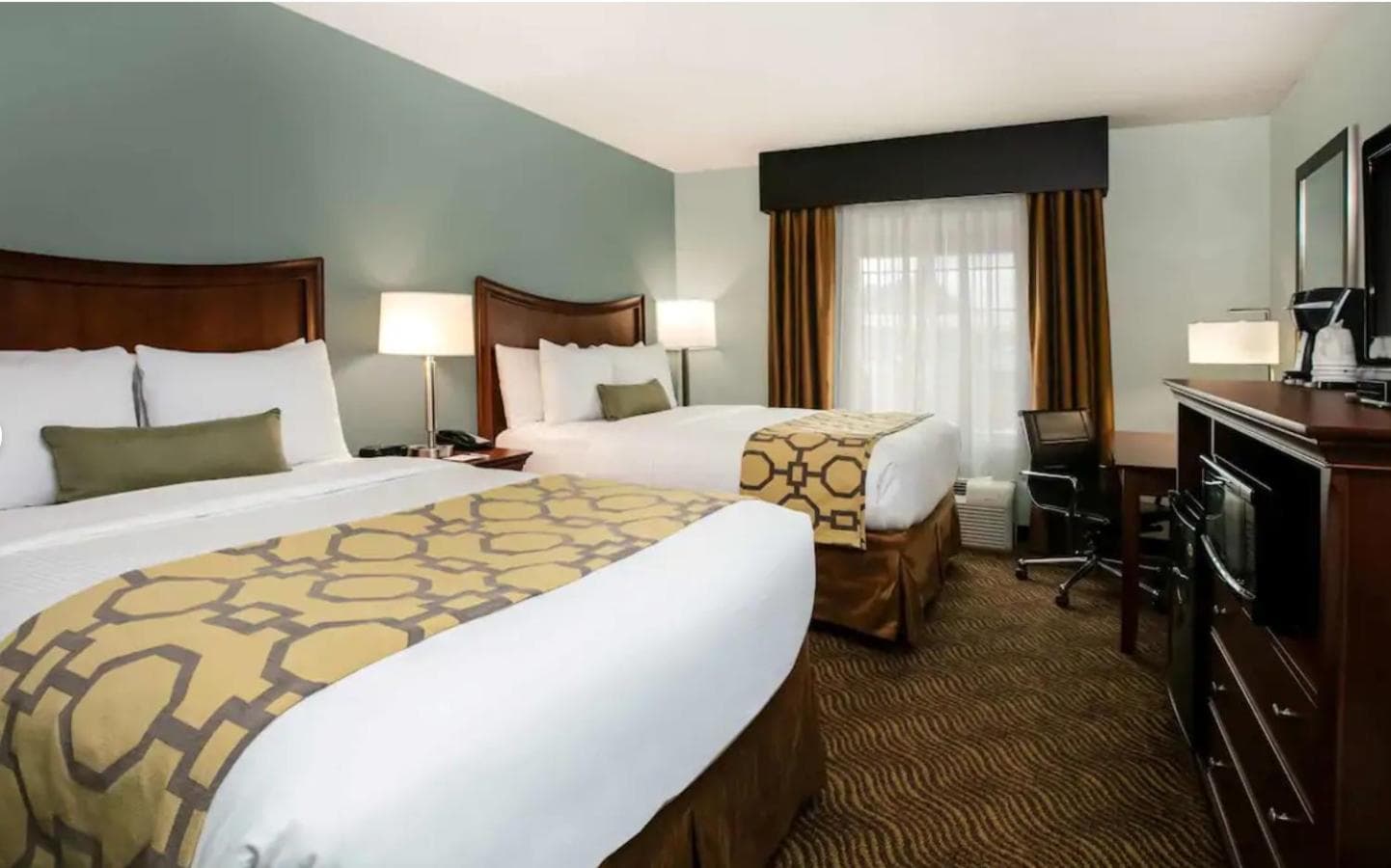 Baymont Inn & Suites by Wyndham Braselton gallery photo in Braselton, GA — image 7