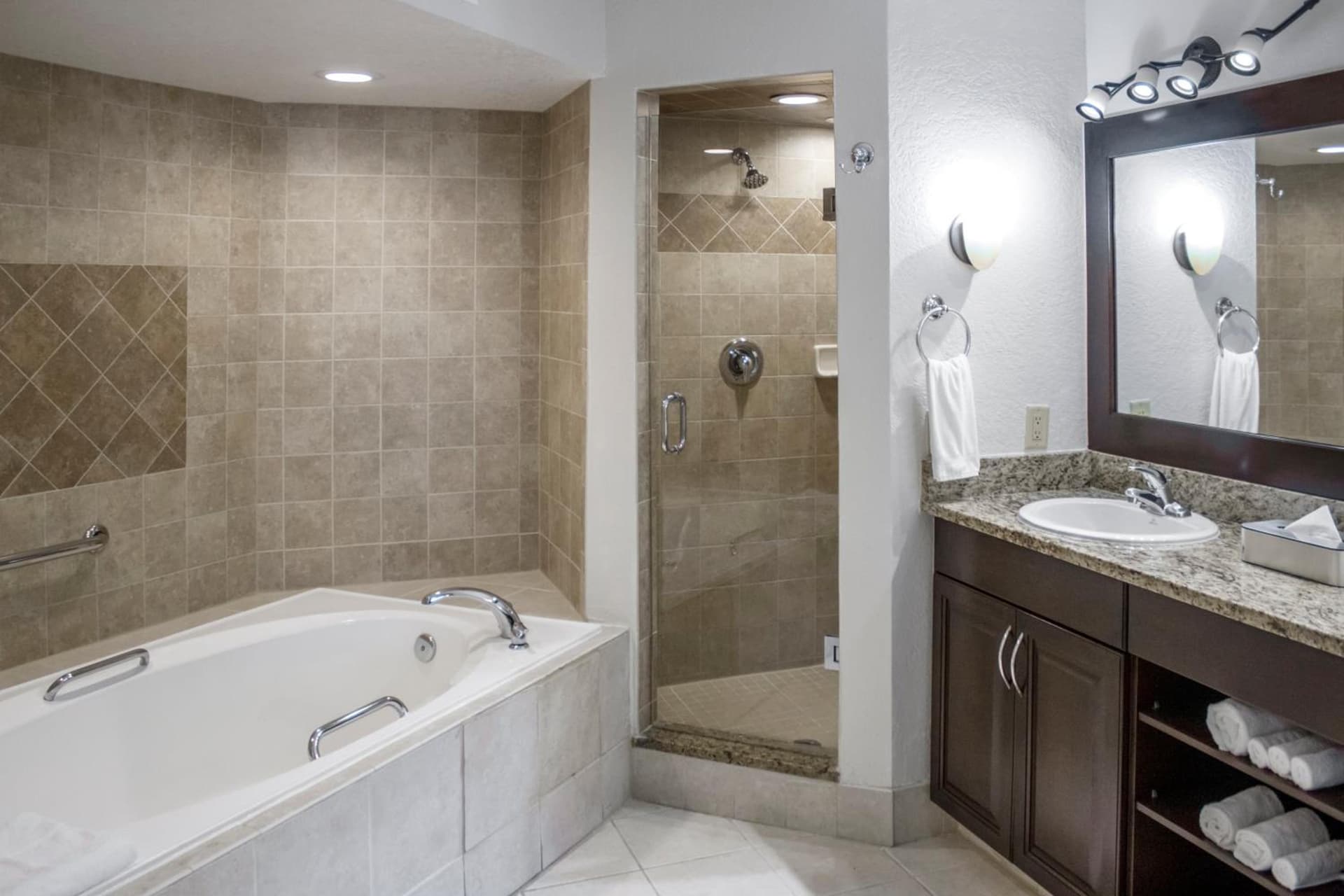 Hilton Vacation Club Polynesian Isles Kissimmee gallery photo in Kissimmee, FL — image 15