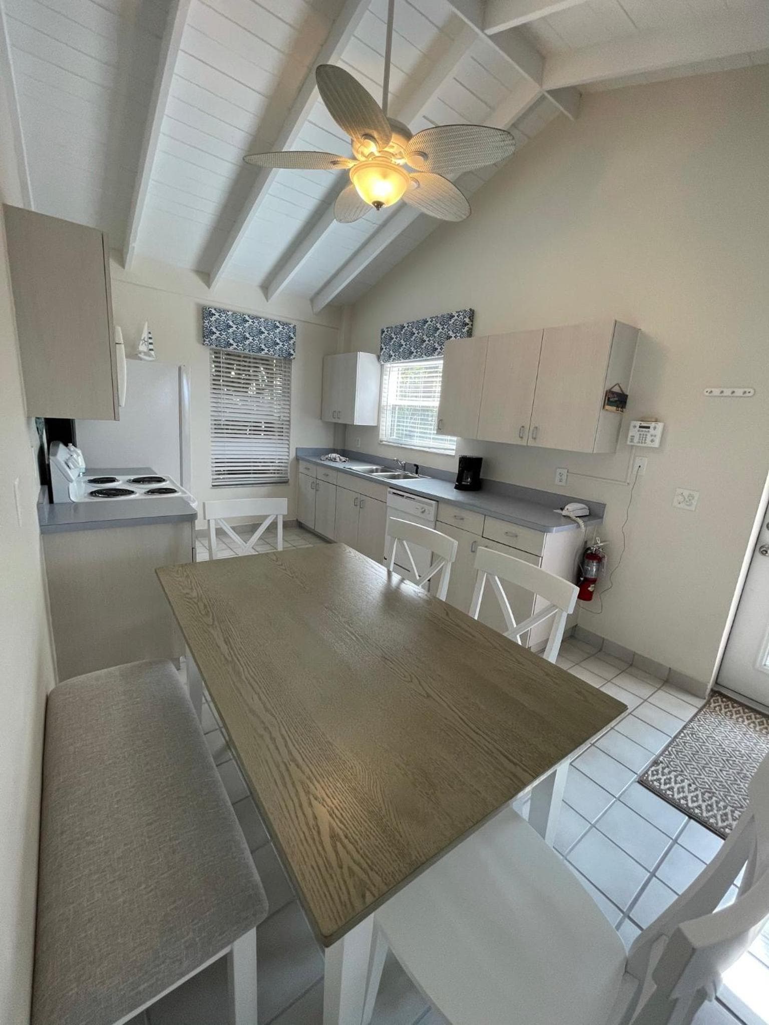 Cedar Cove Resort & Cottages gallery photo in Holmes Beach, FL — image 94