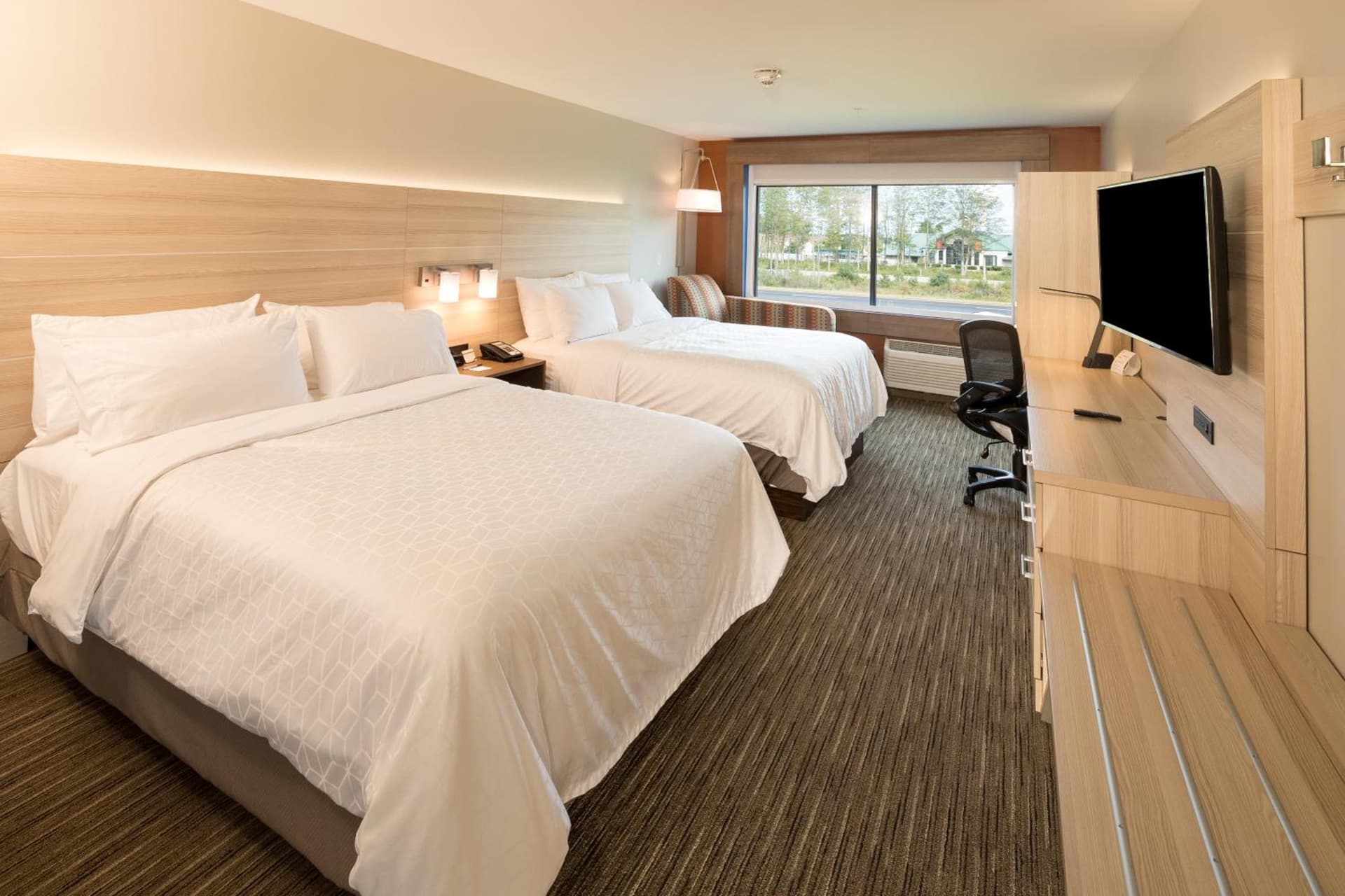 Holiday Inn Express Hotel & Suites Bay City by IHG gallery photo in Bay City, MI — image 29