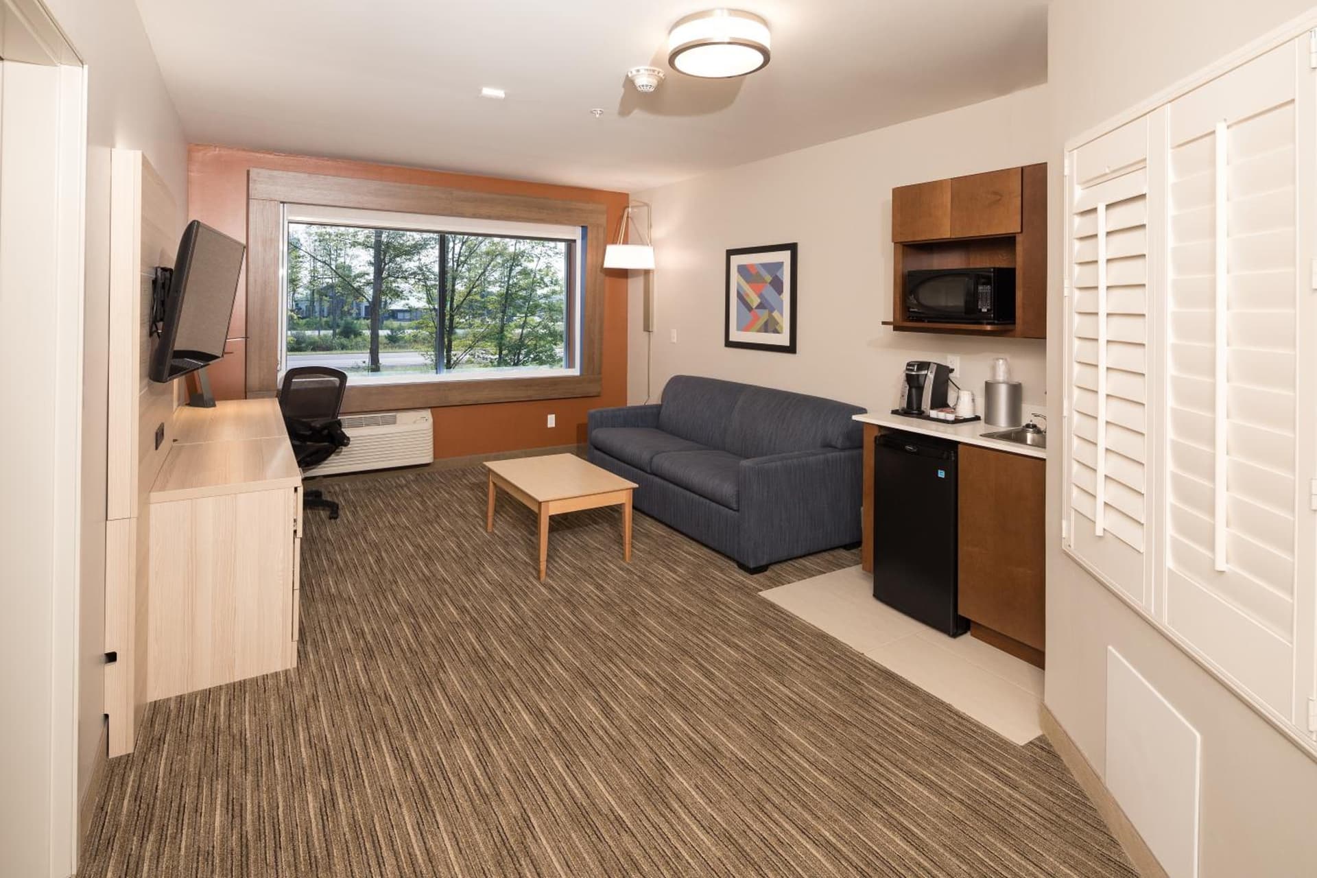 Holiday Inn Express Hotel & Suites Bay City by IHG gallery photo in Bay City, MI — image 50