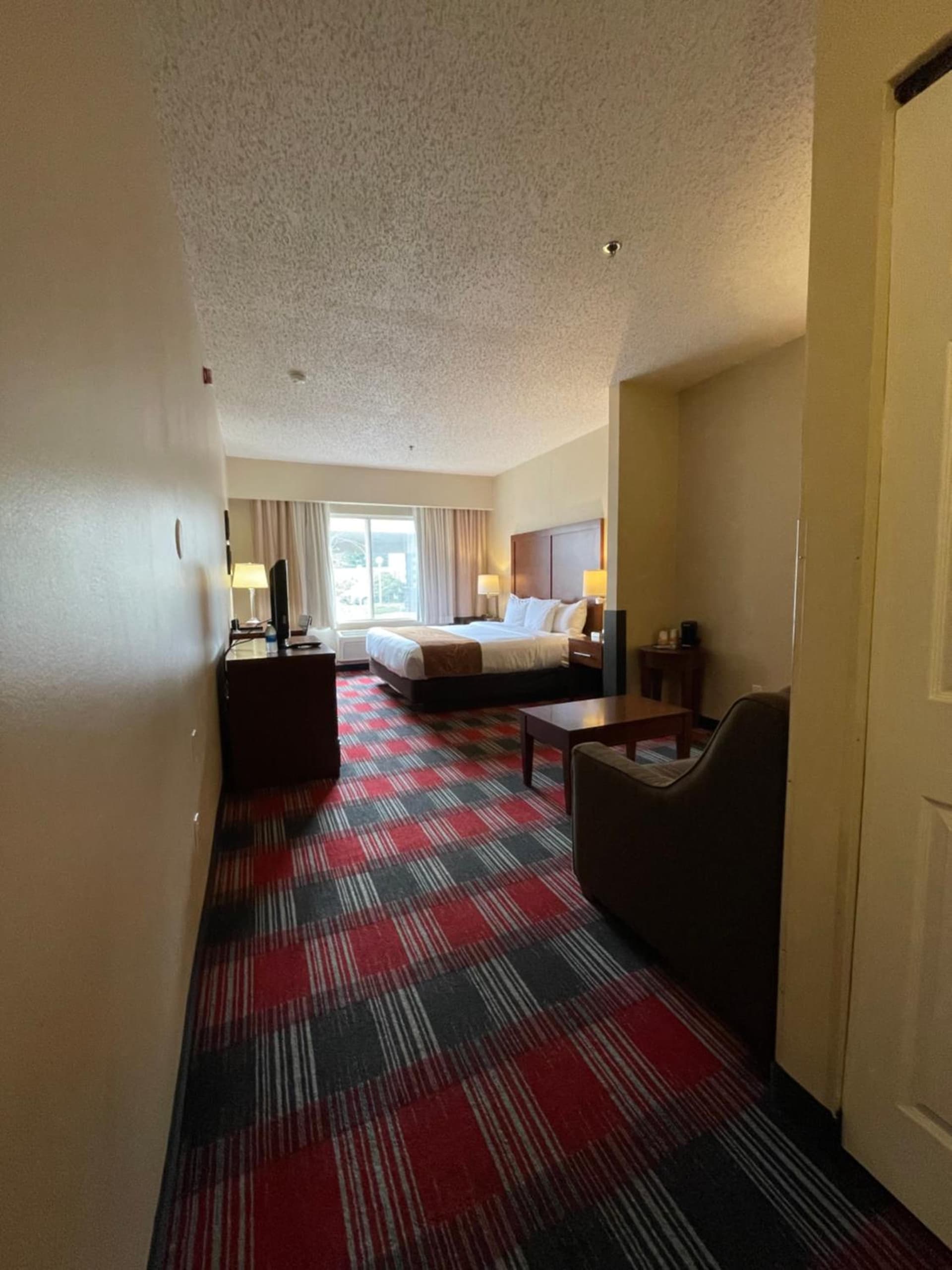 Comfort Suites Near Vancouver Mall interior in Vancouver, WA — gallery photo 2