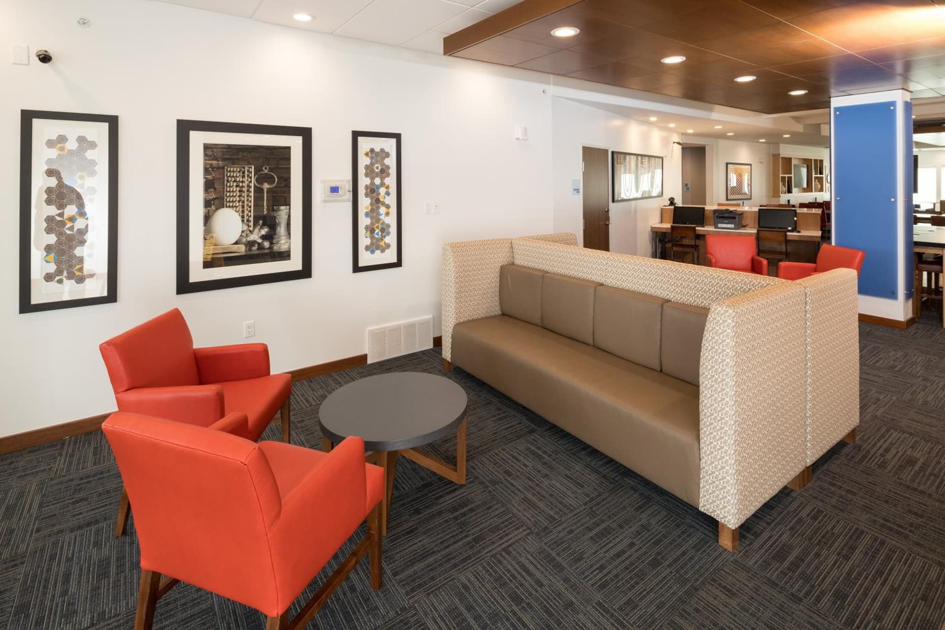 Holiday Inn Express Hotel & Suites Bay City by IHG gallery photo in Bay City, MI — image 37