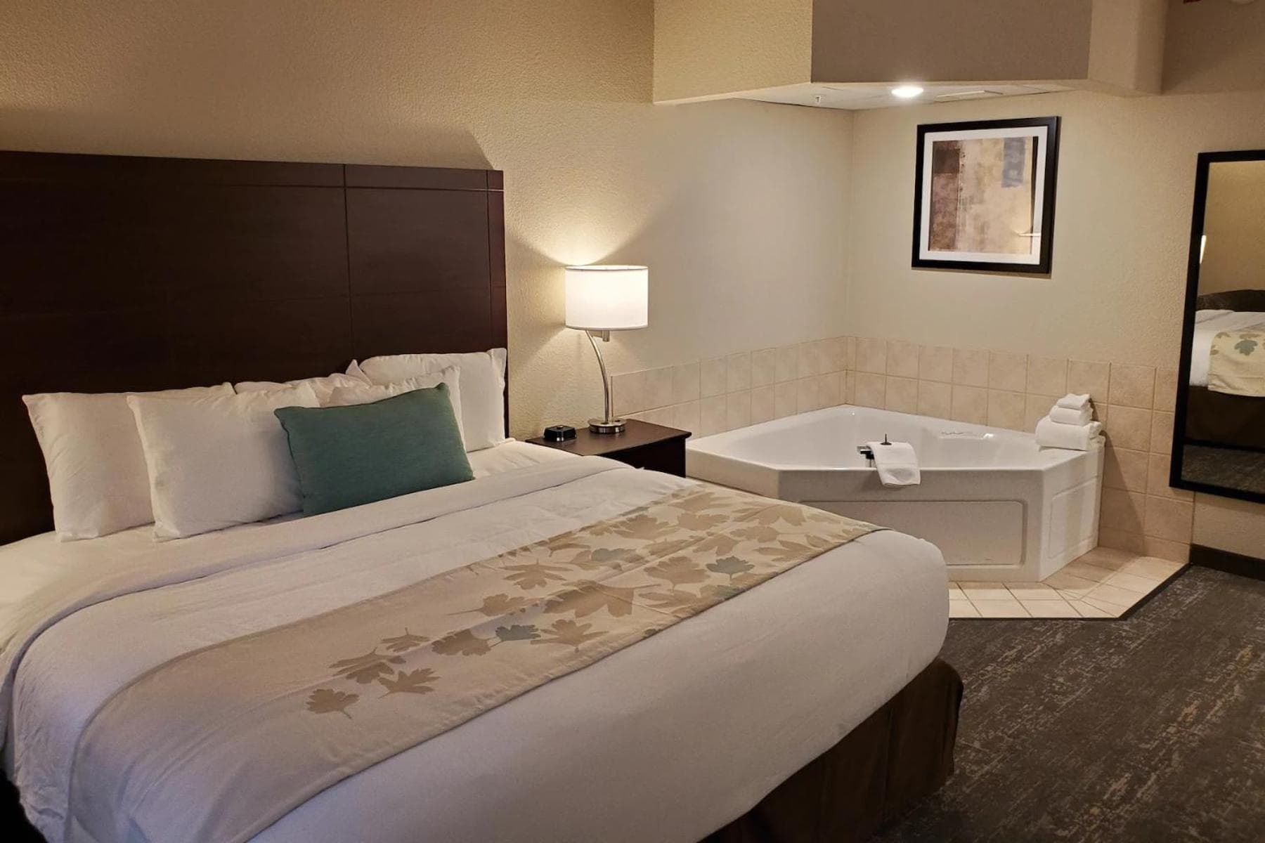 Cobblestone Suites - Oshkosh gallery photo in Oshkosh, WI — image 47