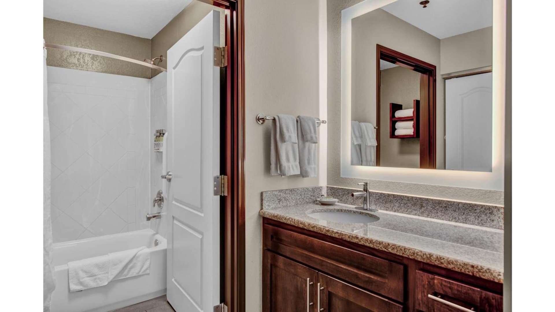 Staybridge Suites Salt Lake-West Valley City by IHG gallery photo in West Valley City, UT — image 6
