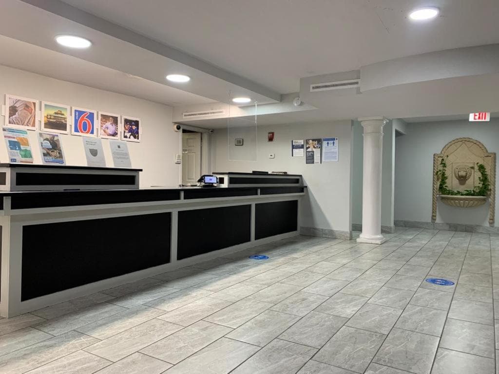 Motel 6-Grand Prairie, TX - Interstate 30 property views in Grand Prairie, TX — gallery photo 3