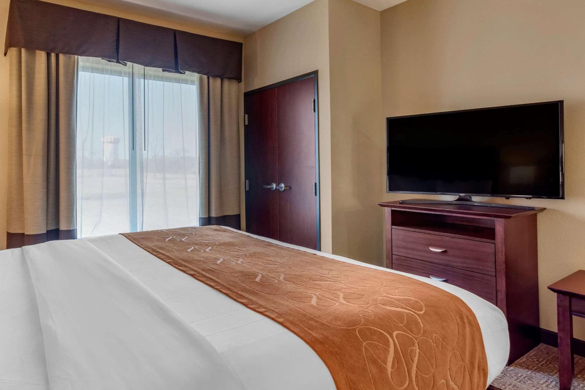 Comfort Suites Airport South gallery photo in Montgomery, AL — image 21