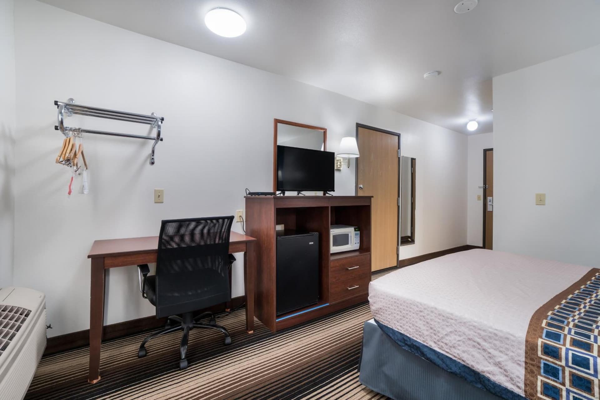 Americas Best Value Inn Green River interior in Green River, UT — gallery photo 2